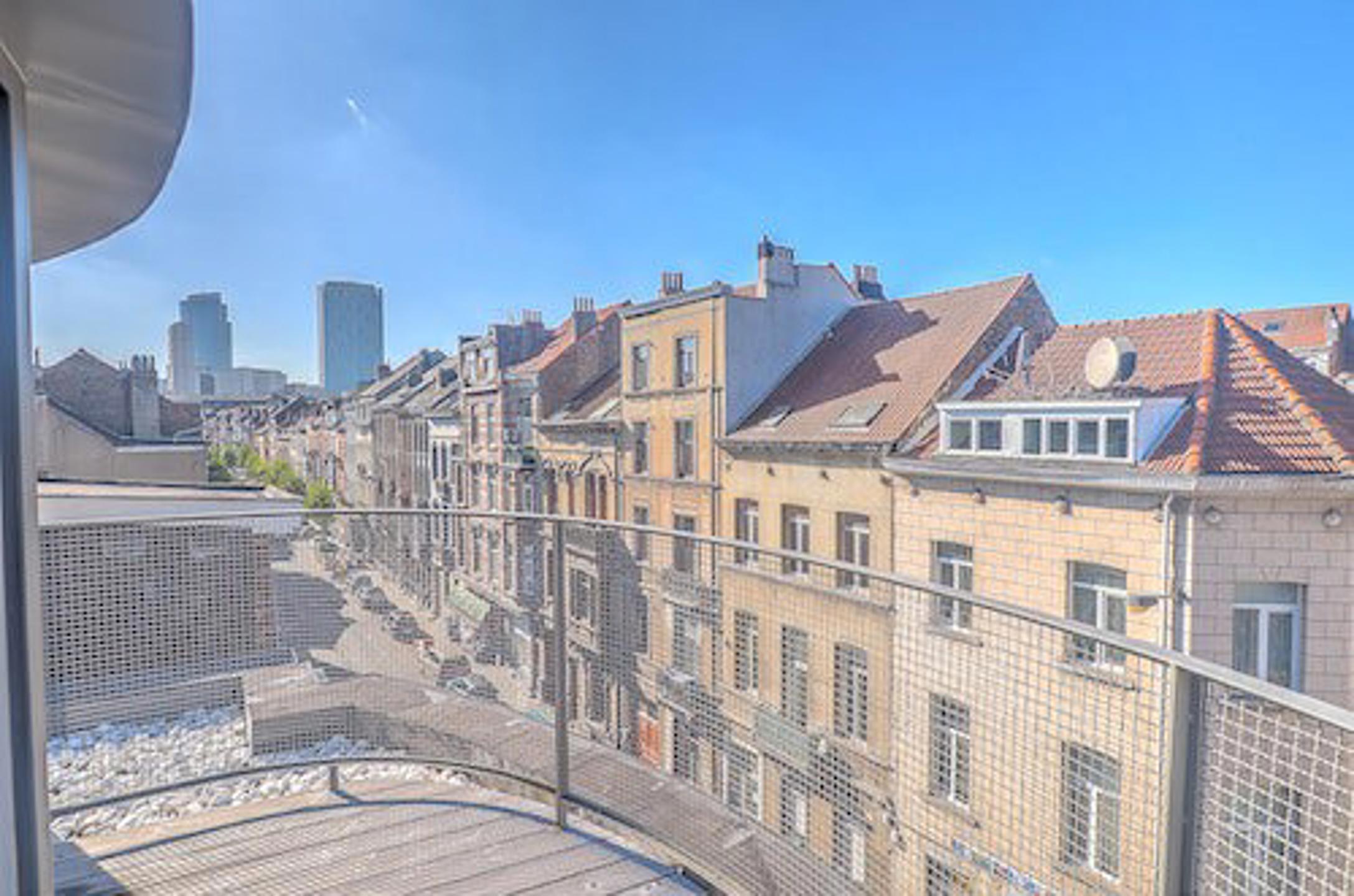 Foto 4 van 4 van Duplex met vier slaapkamers in Schaerbeek