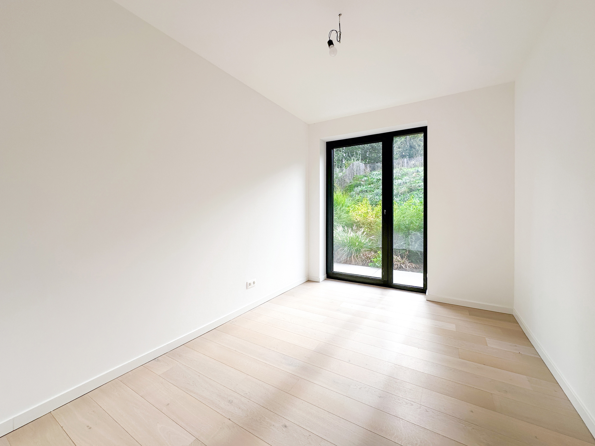 Photo 1 sur 4 pour Rez-de-chaussée de trois chambres à Ukkel