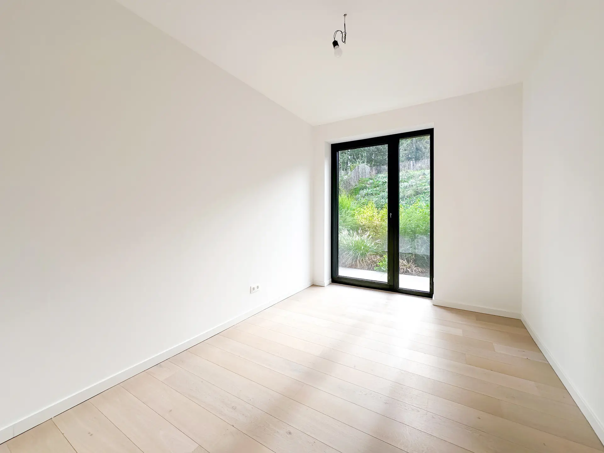 Photo 1 sur 4 pour Rez-de-chaussée de trois chambres à Ukkel