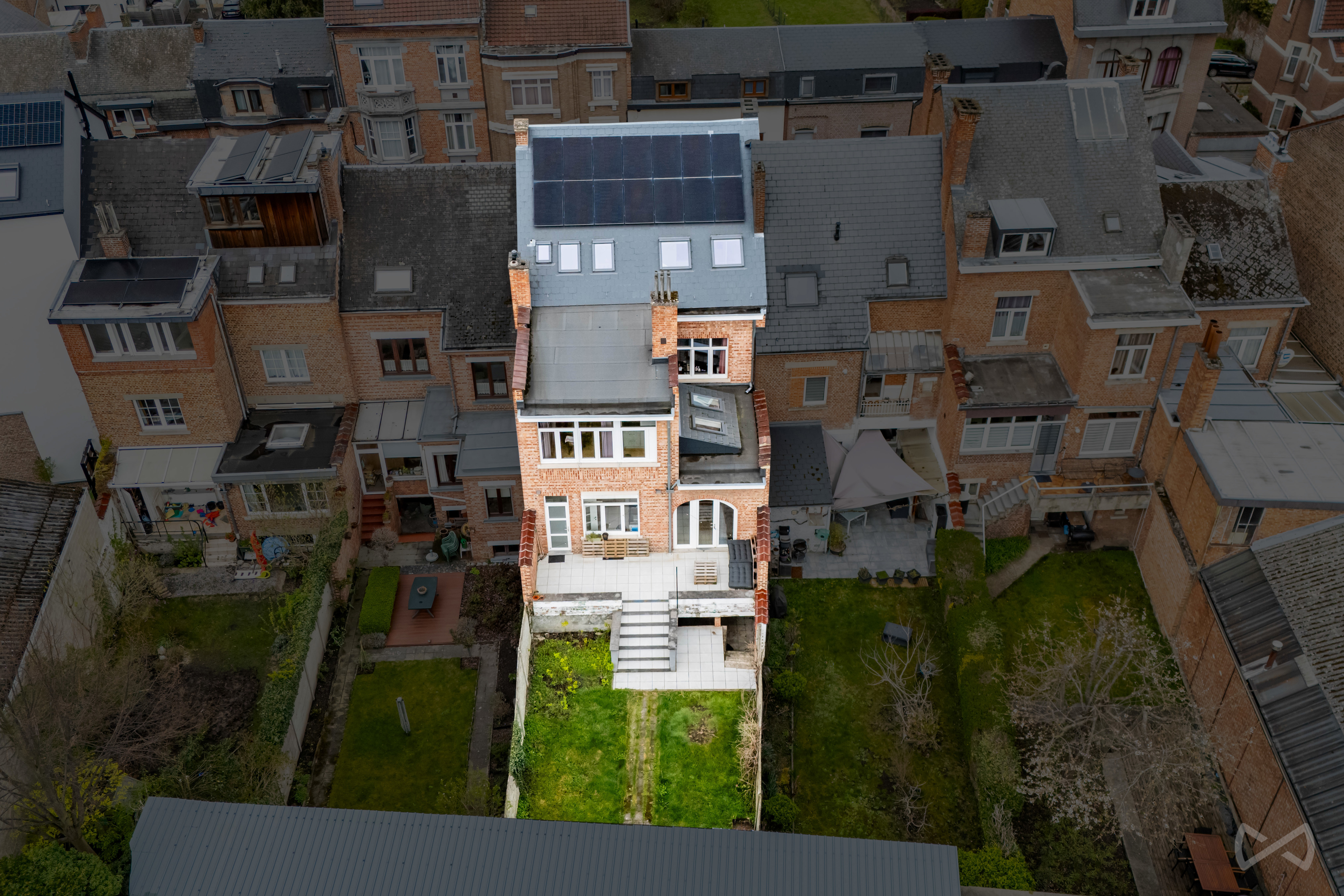 Photo 2 sur 4 pour Villa de six chambres à Jambes