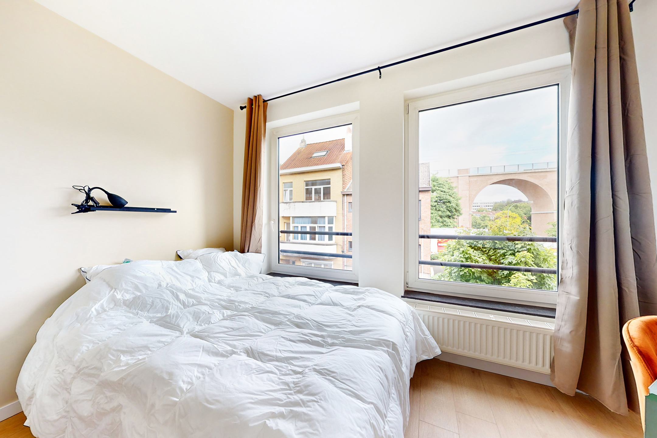 Picture 4 of 4 for Flat with five bedrooms in Uccle
