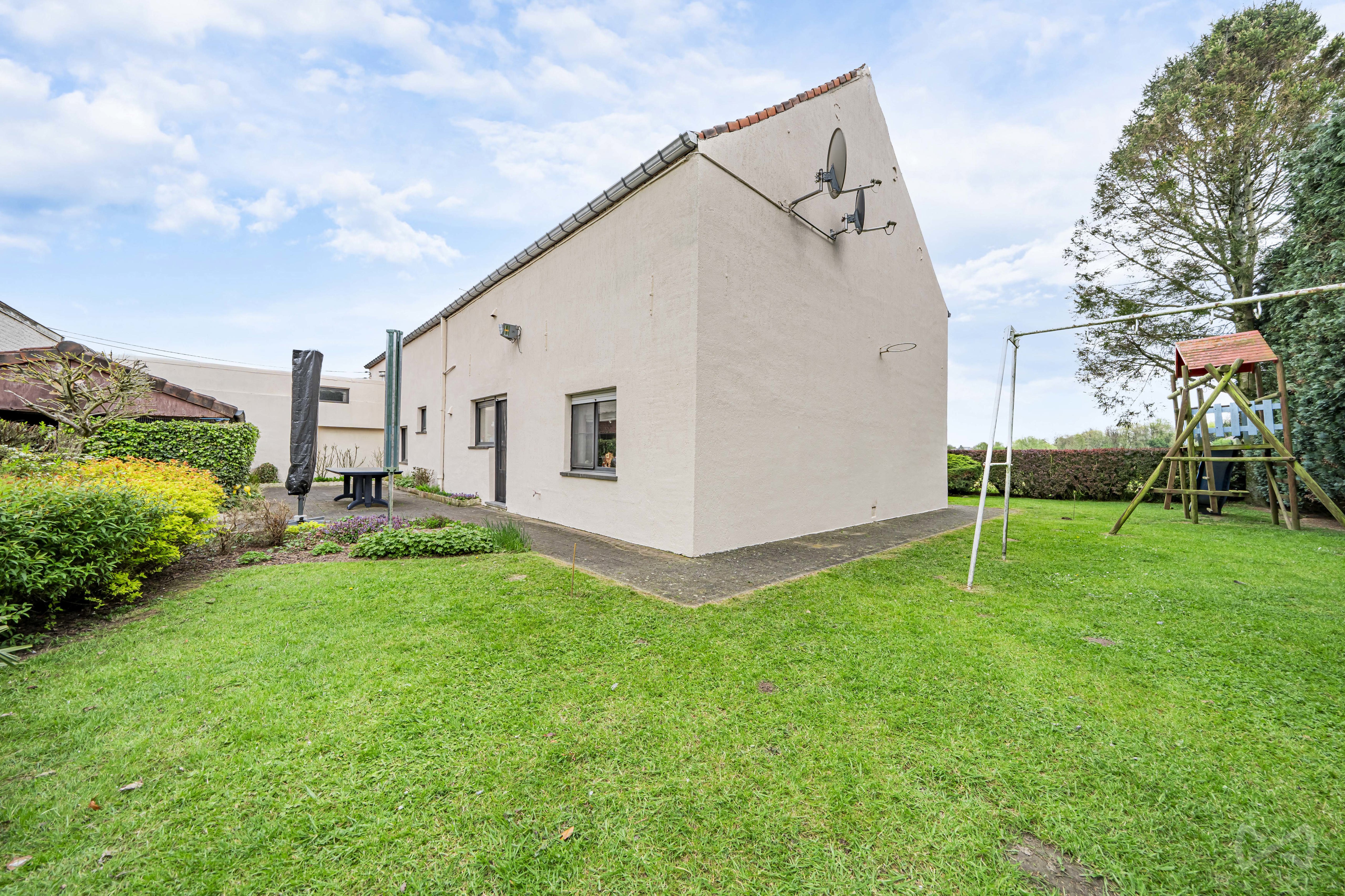 Picture 4 of 4 for Villa with five bedrooms in La Louvière Houdeng-Goegnies
