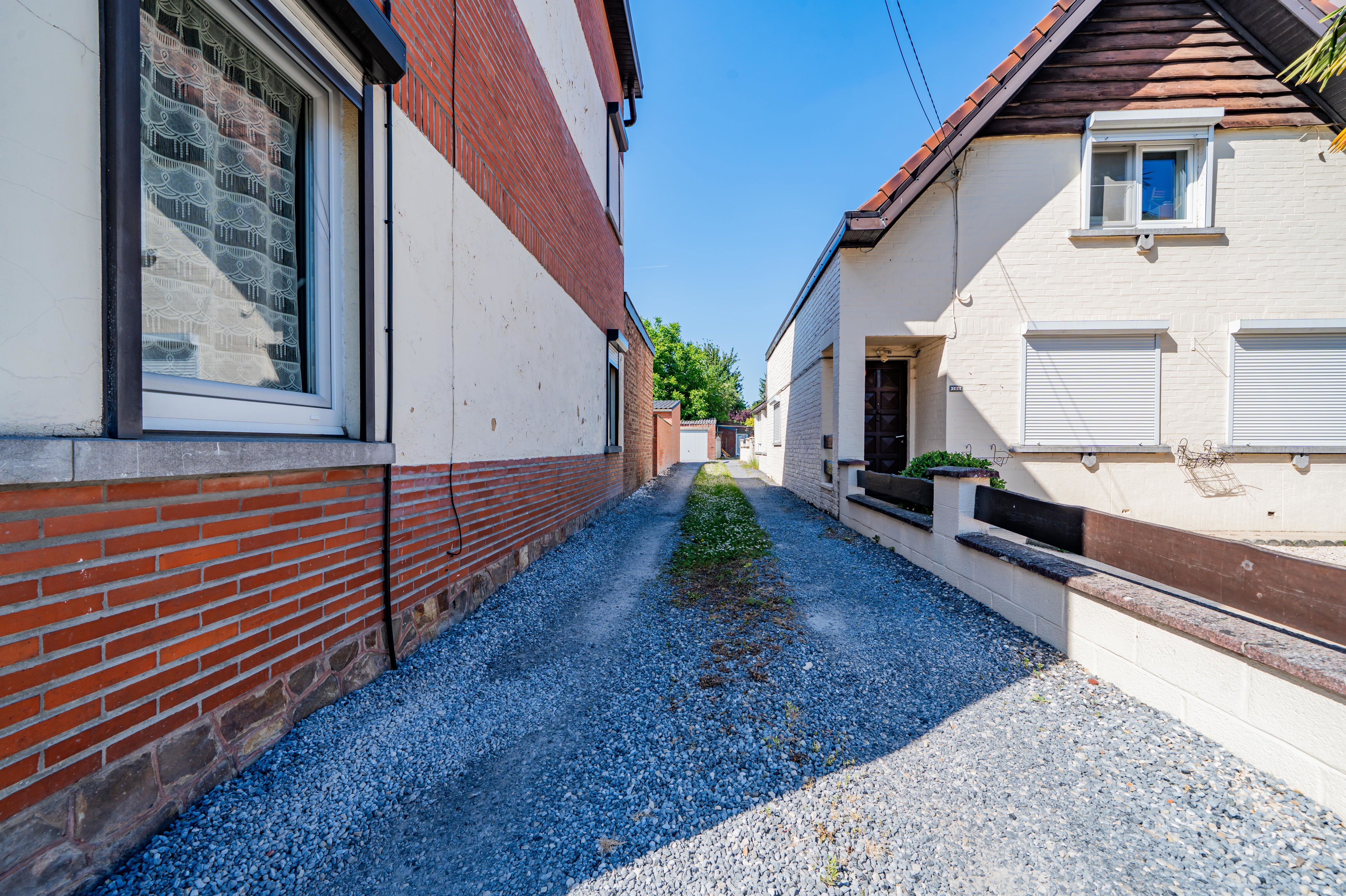 Picture 1 of 4 for House with three bedrooms in La Louvière Strépy-Bracquegnies