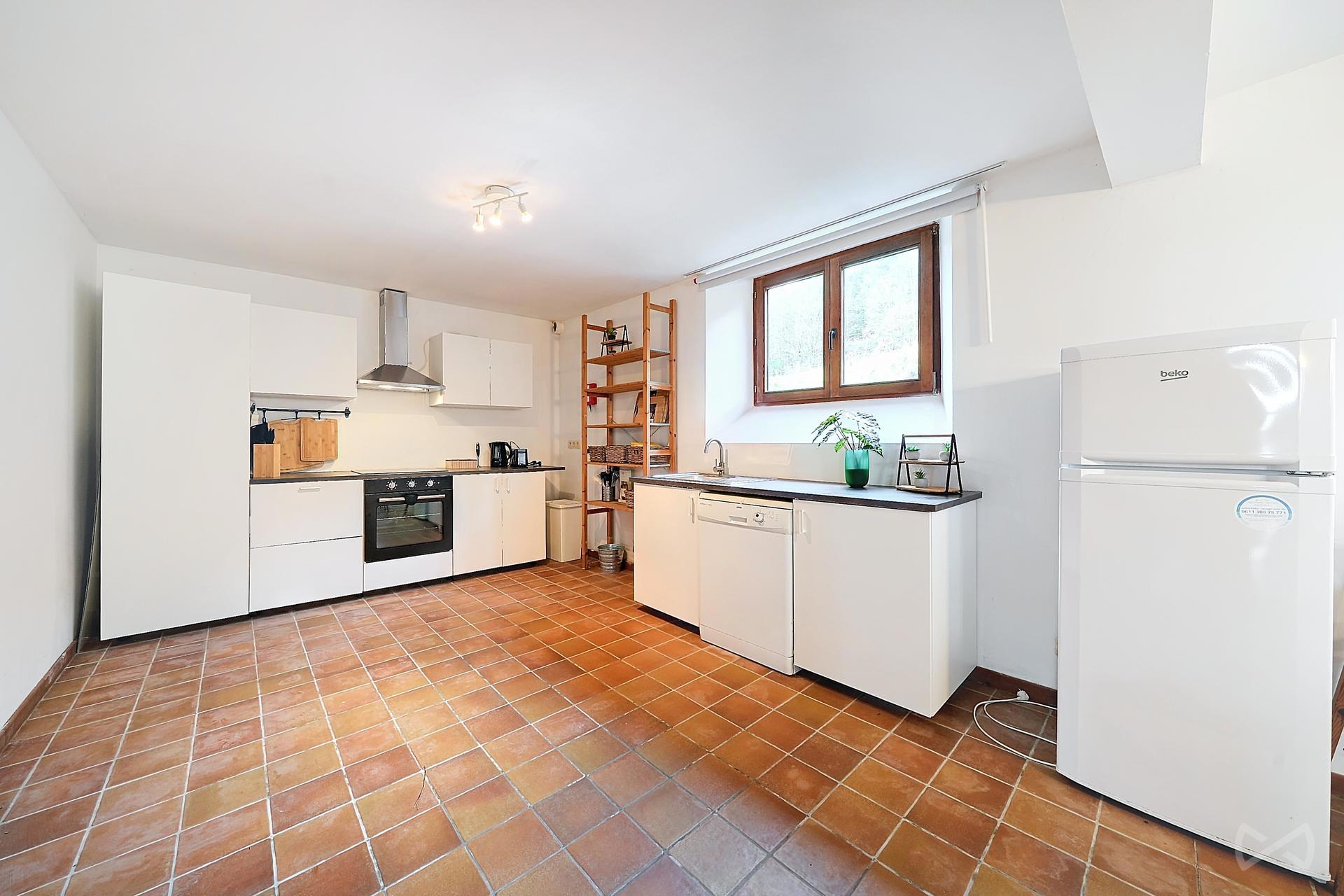 Foto 3 van 4 van Huis met zeven slaapkamers in Stavelot