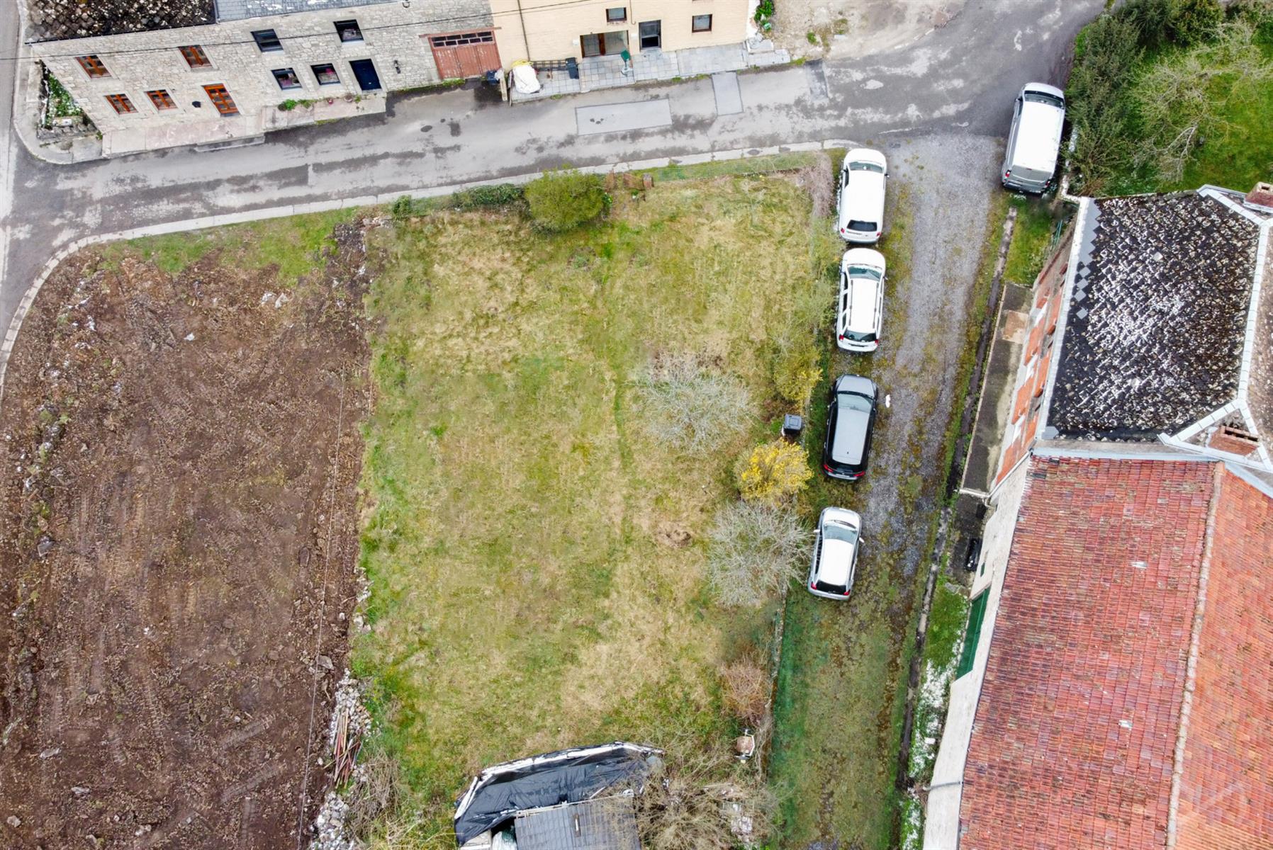 Picture 2 of 4 for Building ground in Gochenée