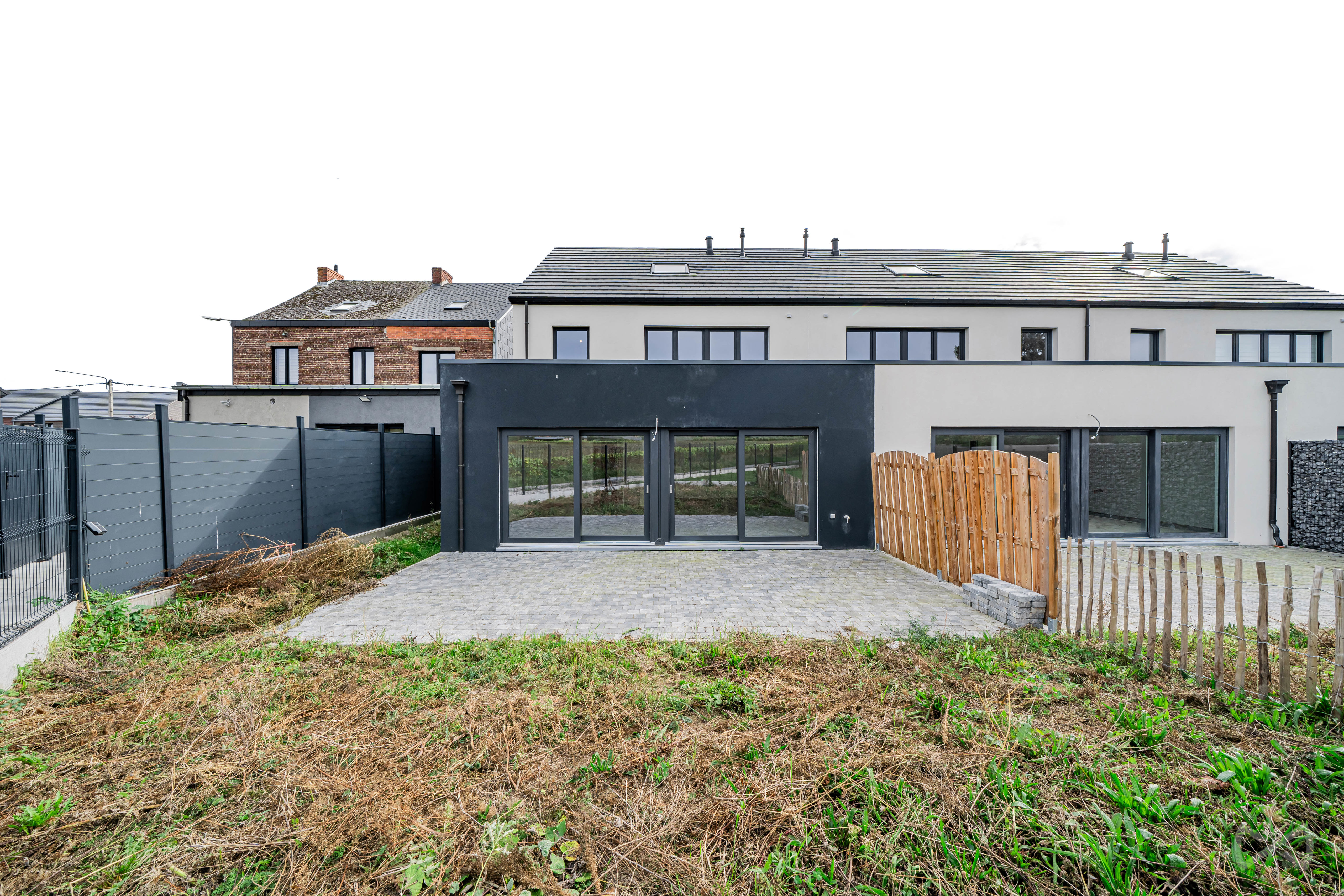 Picture 2 of 4 for House with three bedrooms in Fontainel'Evêque Forchiesla-Marche