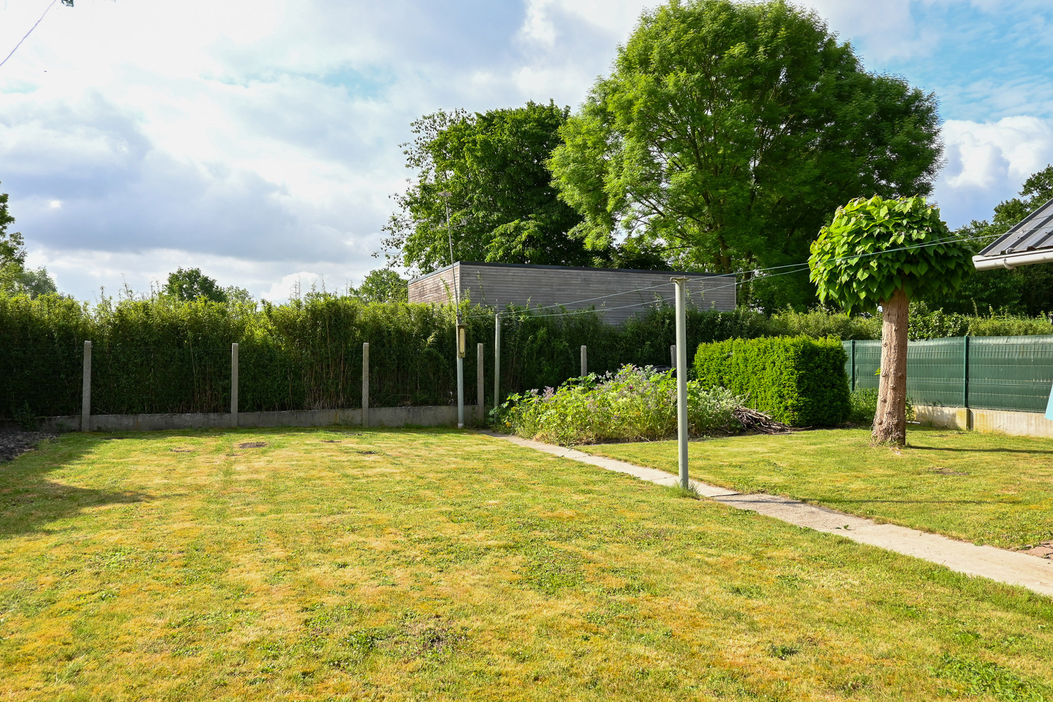 Picture 1 of 4 for House with three bedrooms in Halen