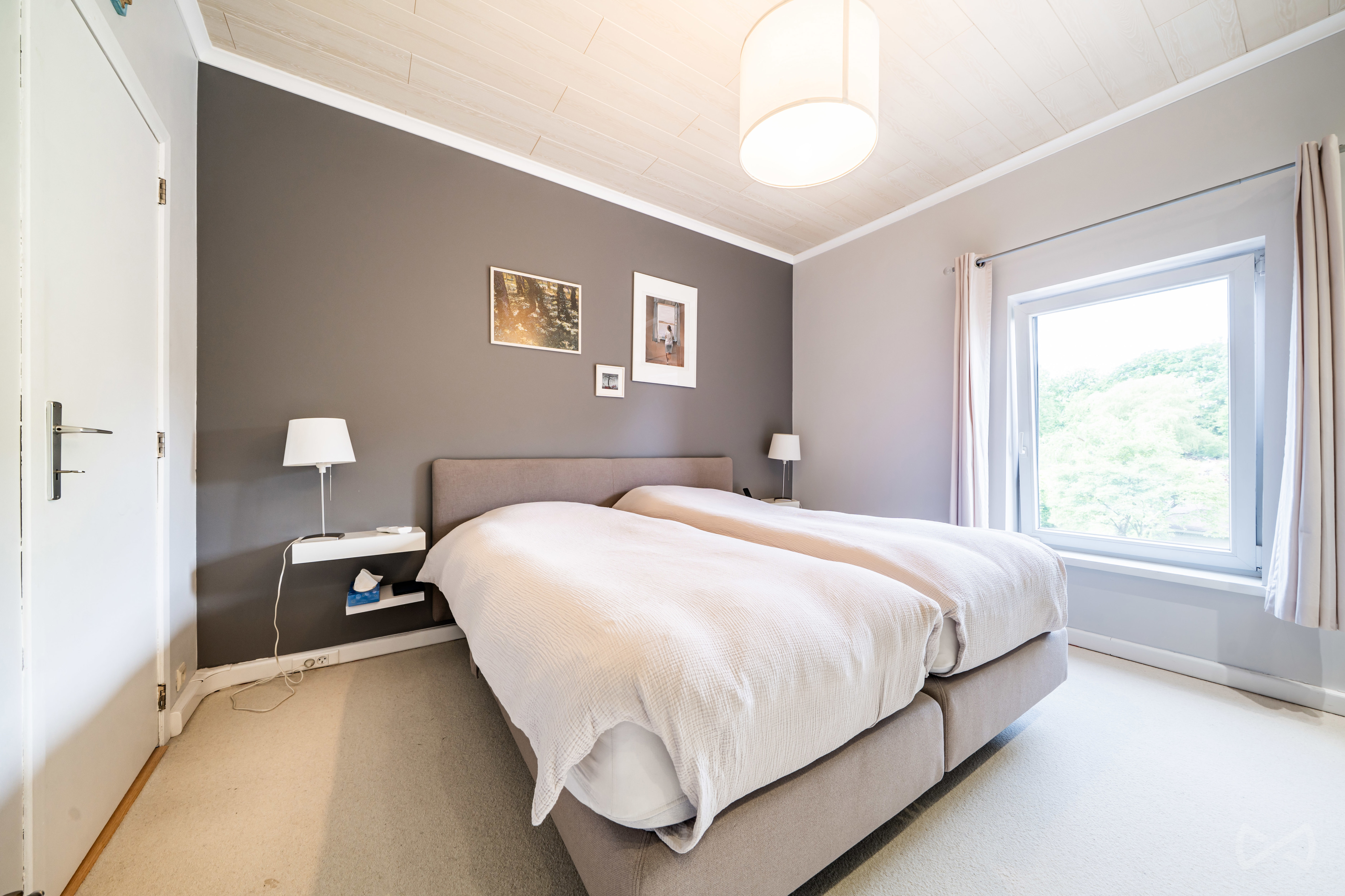 Picture 3 of 4 for House with five bedrooms in Mont-sur-marchienne