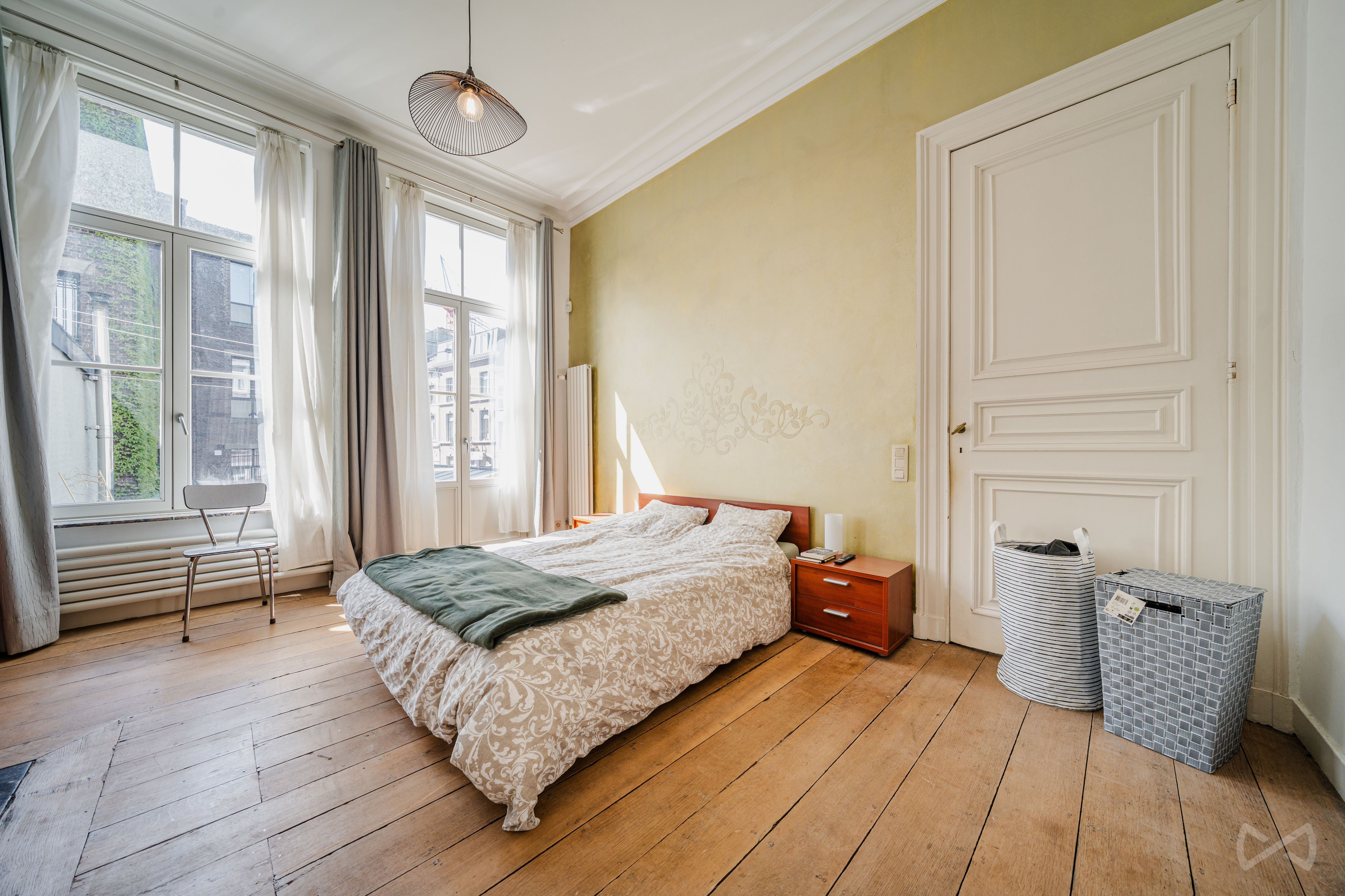 Photo 3 sur 4 pour Maison de maître de six chambres à Liège