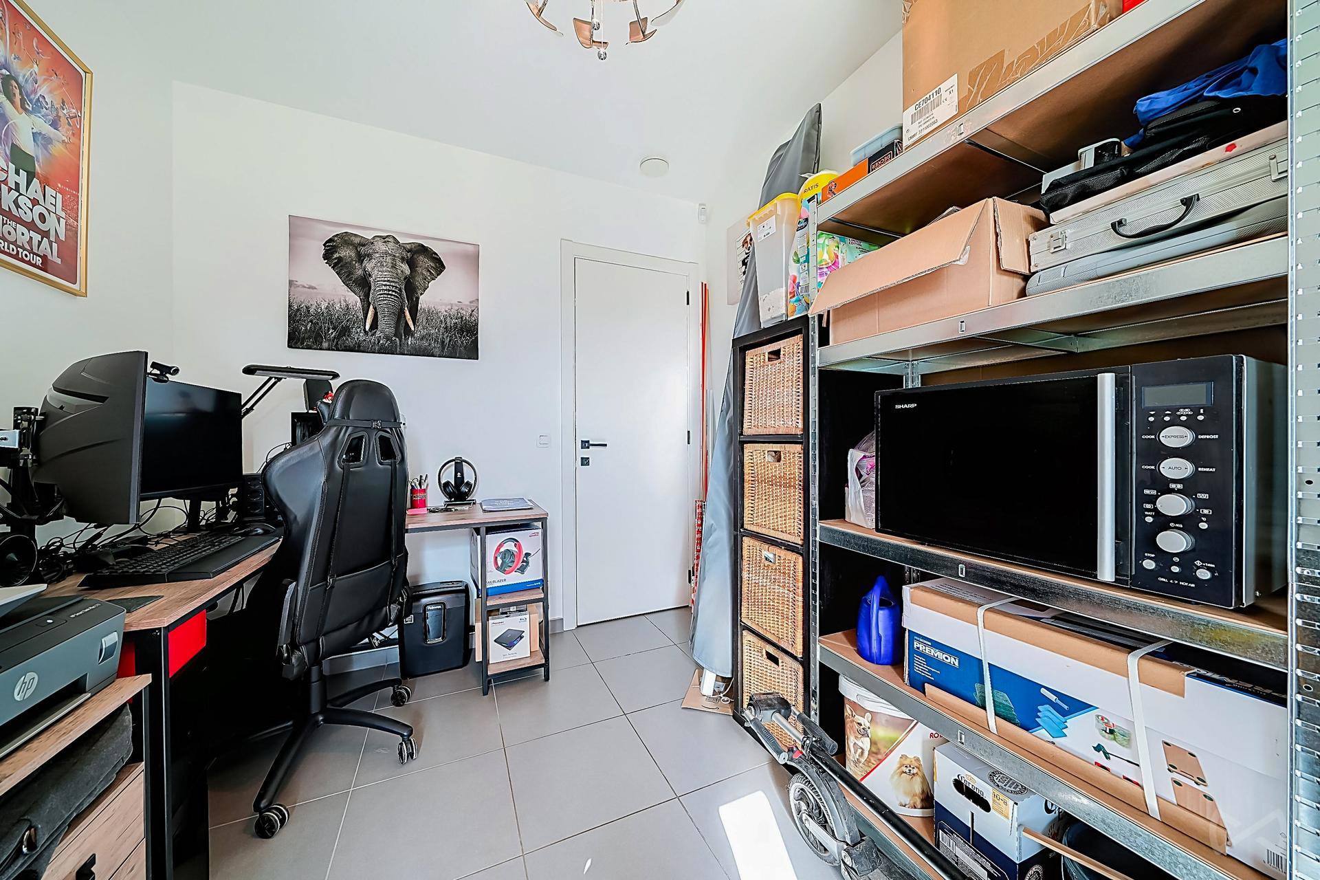 Foto 2 van 4 van Appartement met drie slaapkamers in Molenbeek-saint-jean