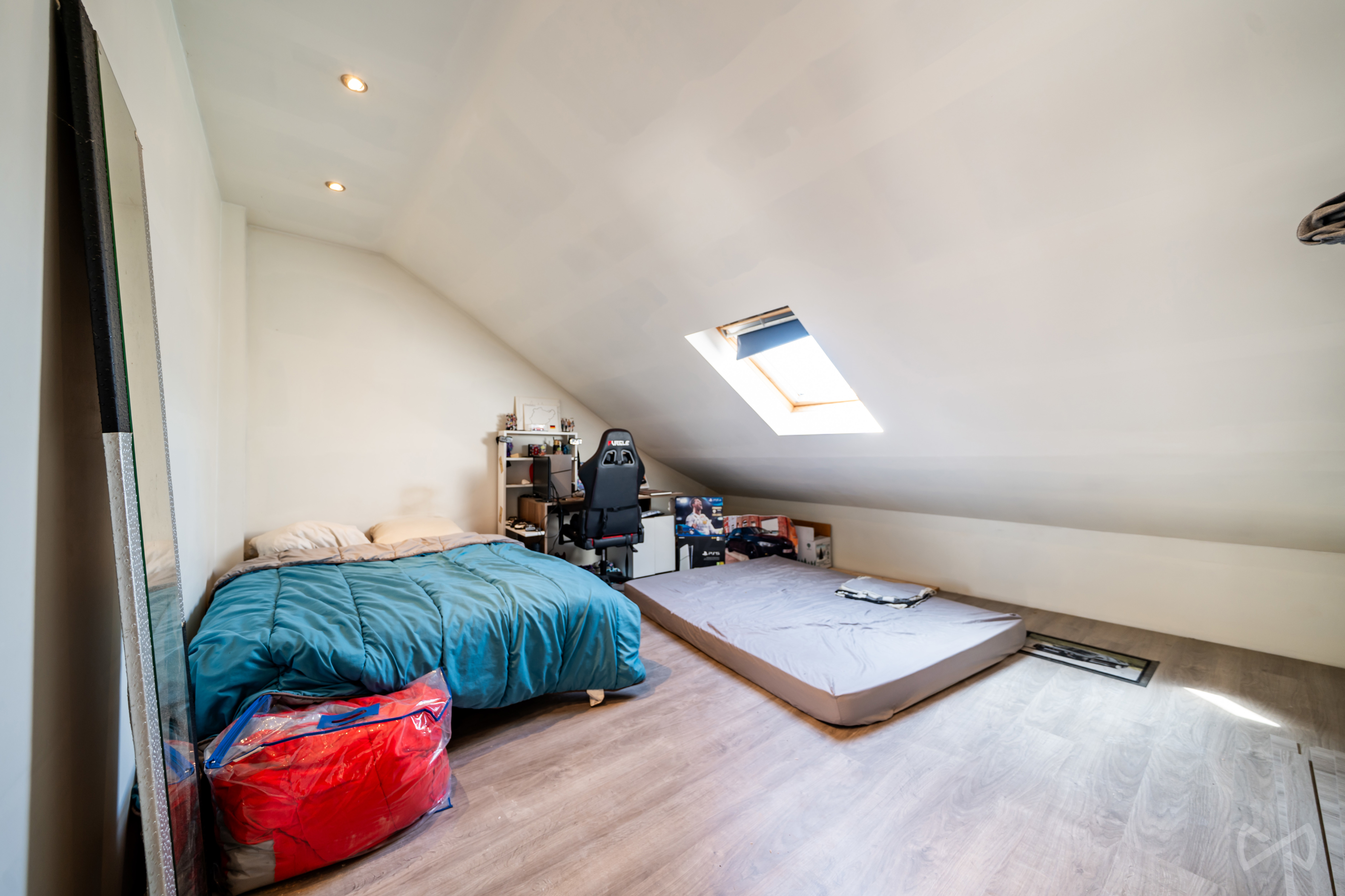 Photo 3 sur 4 pour Maison de quatre chambres à Lodelinsart