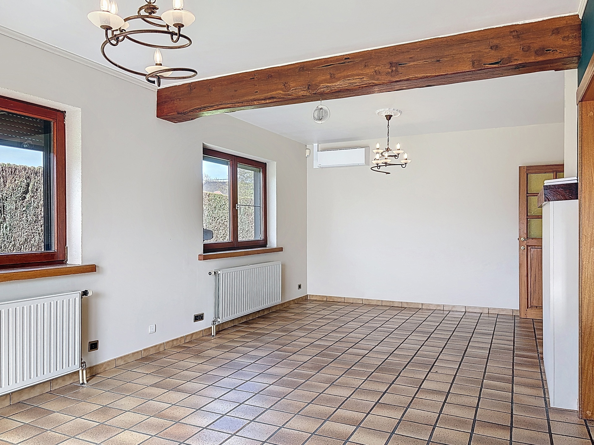 Picture 1 of 4 for Villa with five bedrooms in La Louvière Maurage