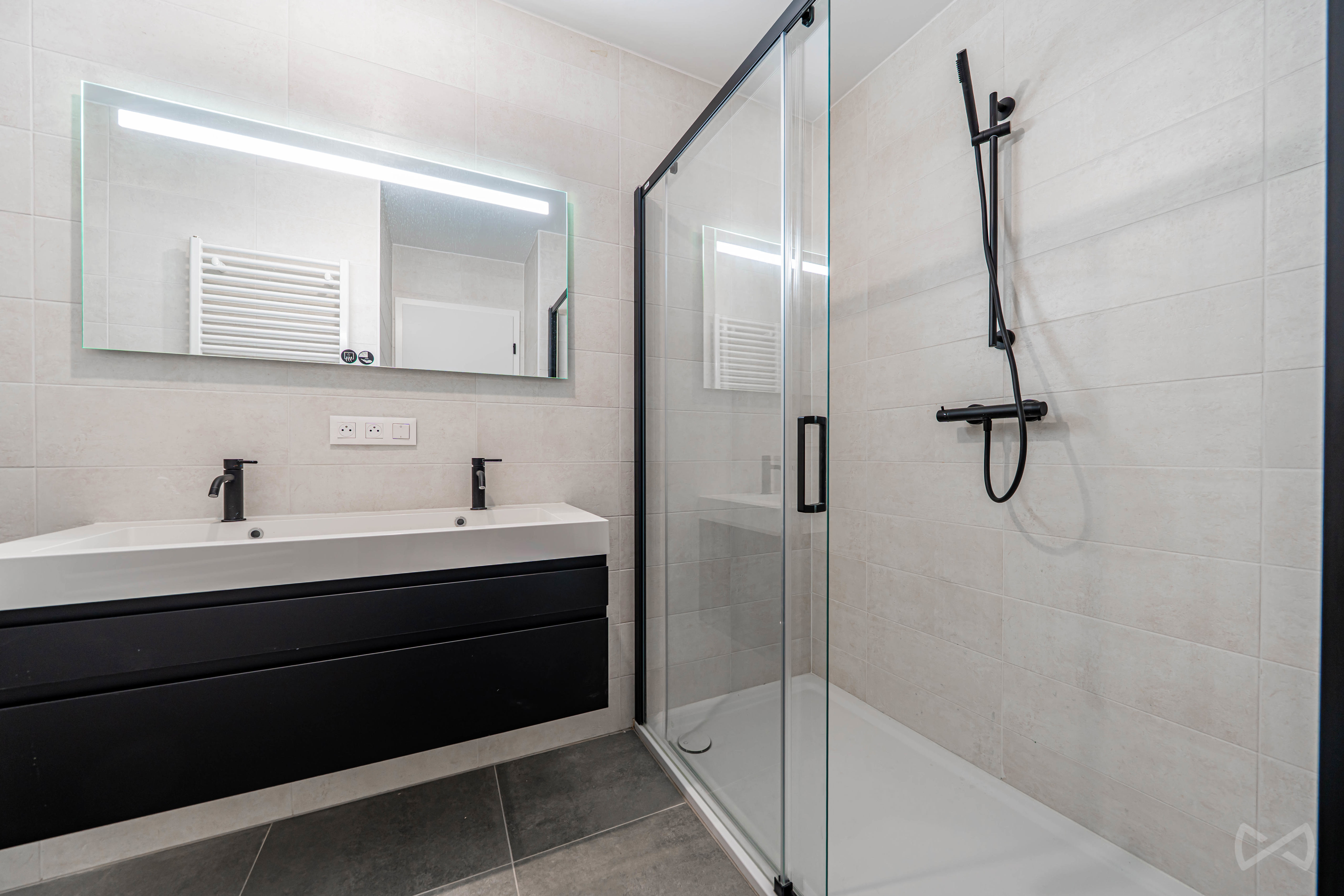 Picture 1 of 4 for Flat with three bedrooms in Liège