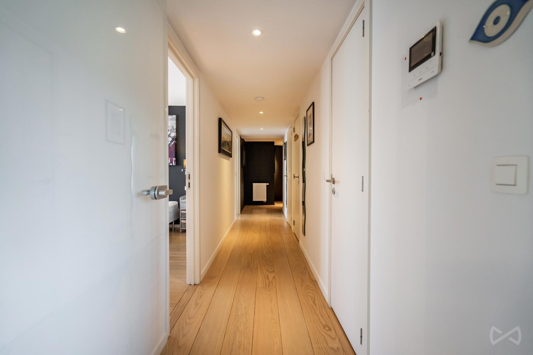 Picture 3 of 3 for Flat with two bedrooms in Kraainem