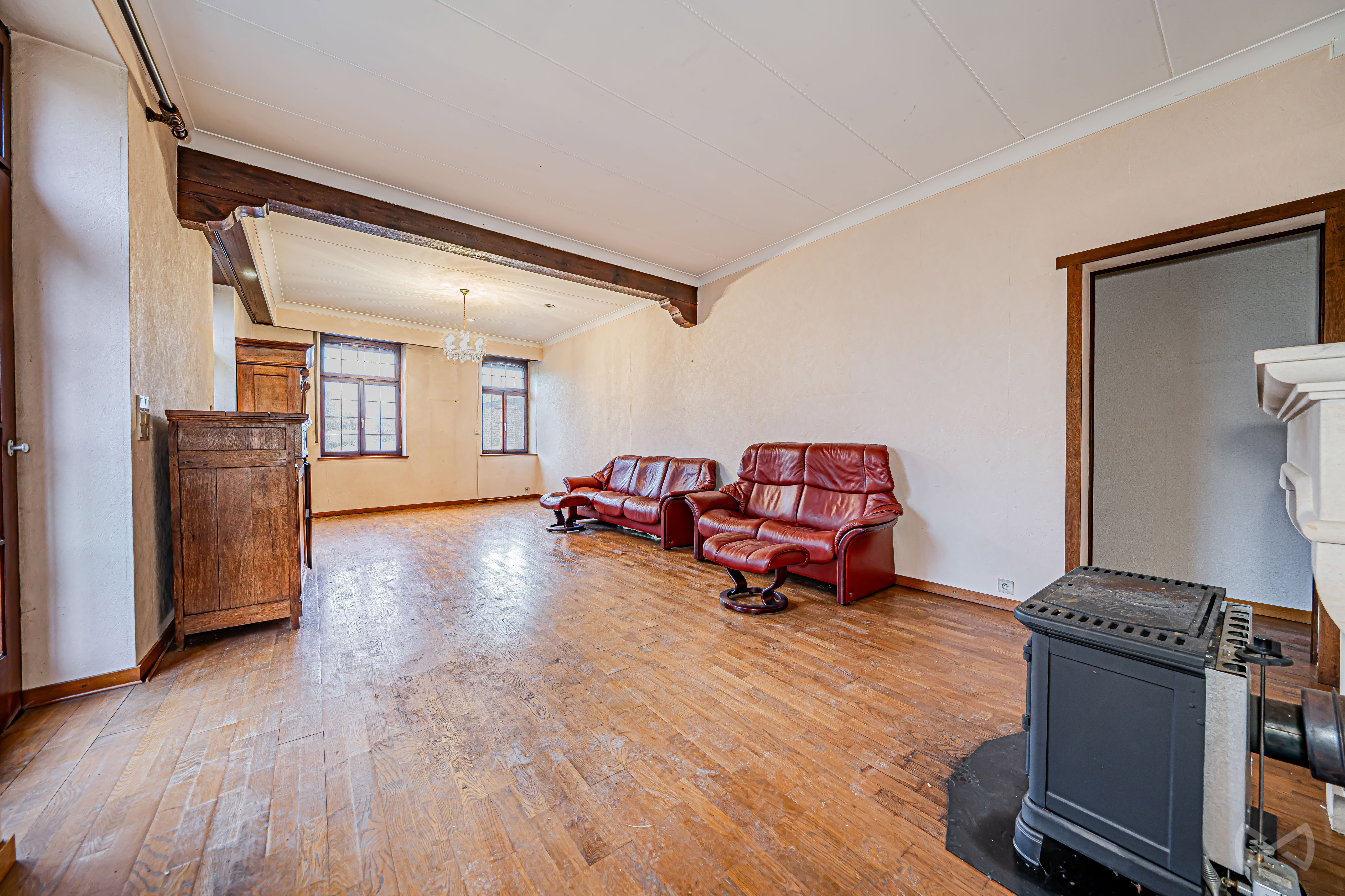 Picture 1 of 4 for Villa farmtype with four bedrooms in Xhendelesse