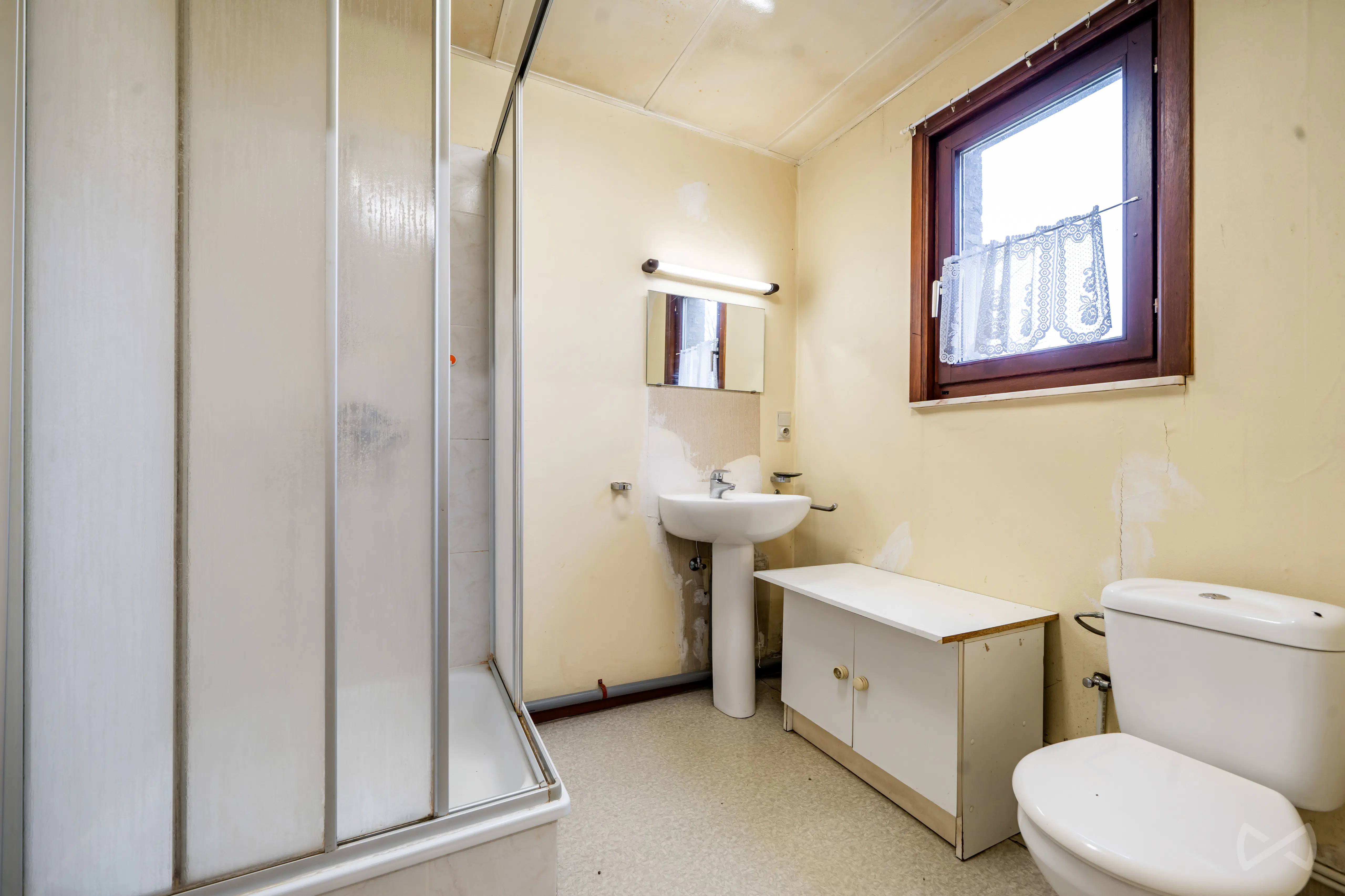 Picture 1 of 4 for House with one bedroom in Anvaing