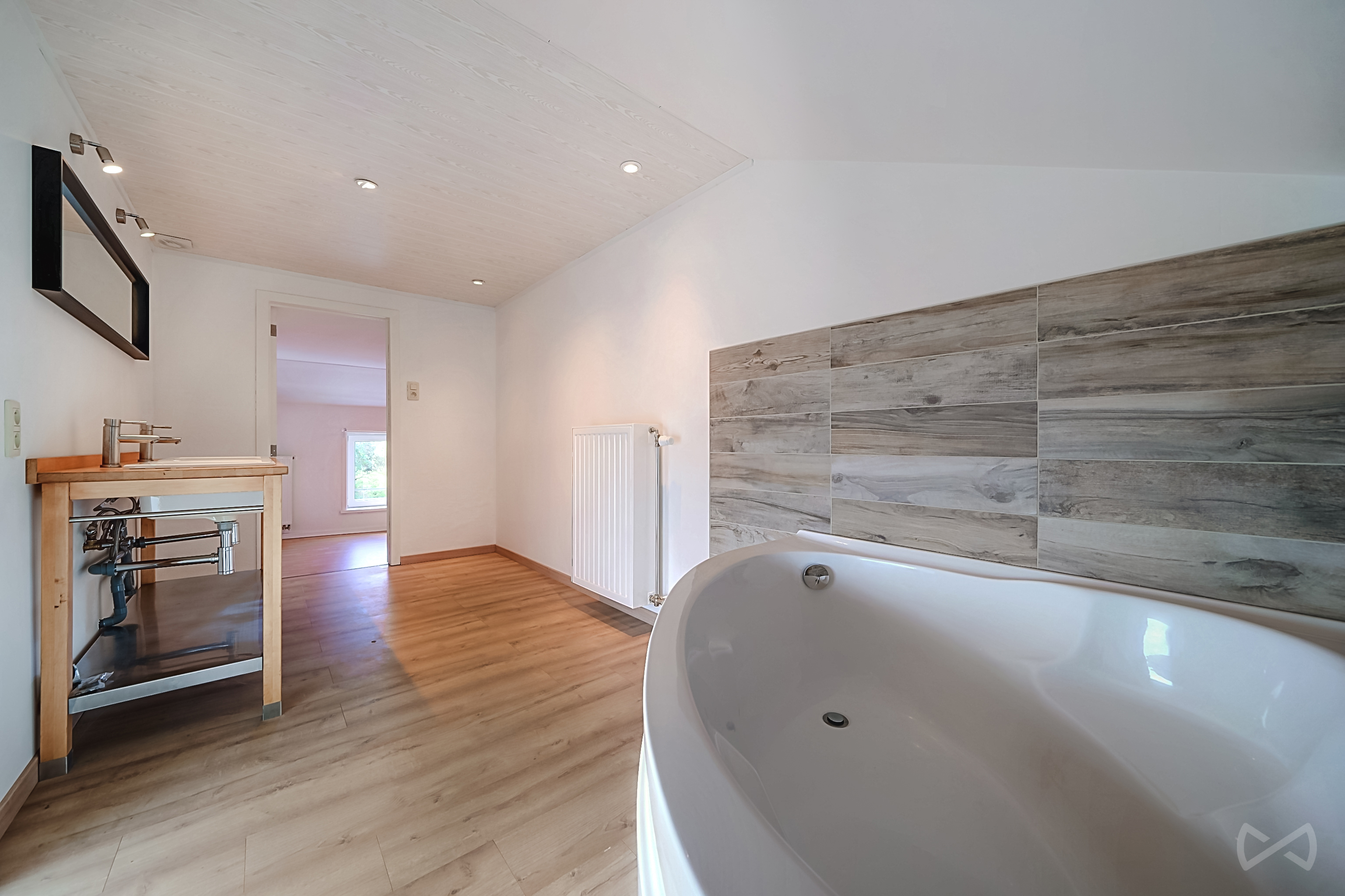 Picture 3 of 4 for House with four bedrooms in L?escaillère