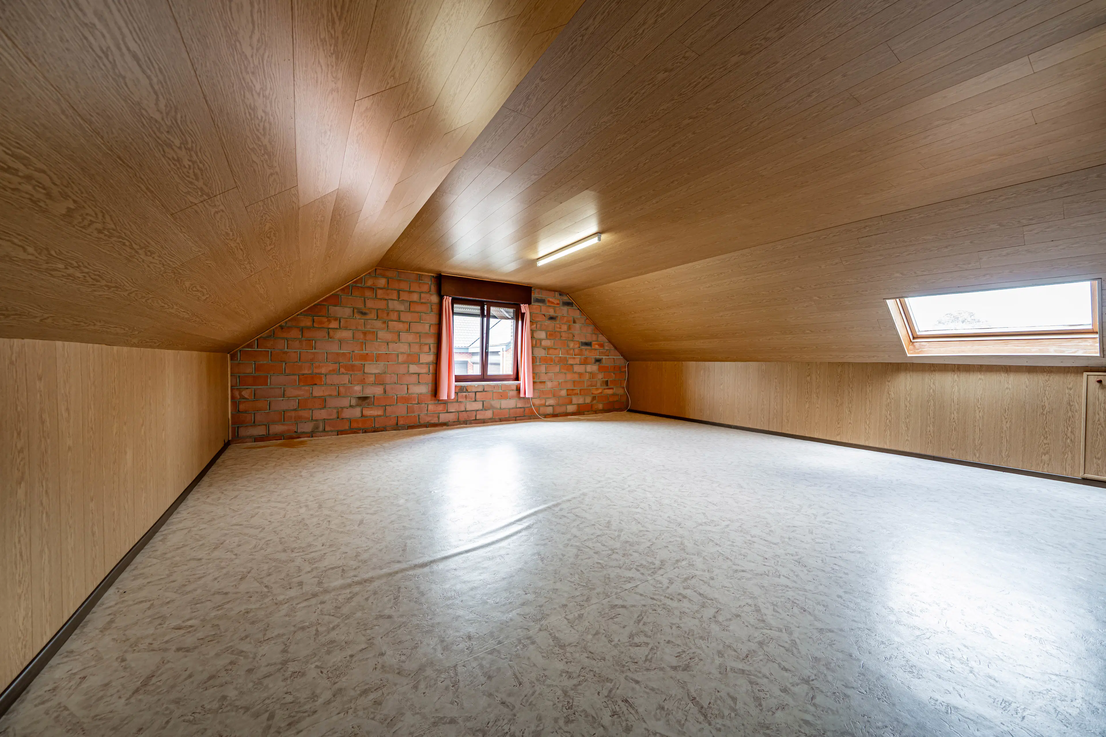 Picture 2 of 4 for Villa with four bedrooms in Mainvault