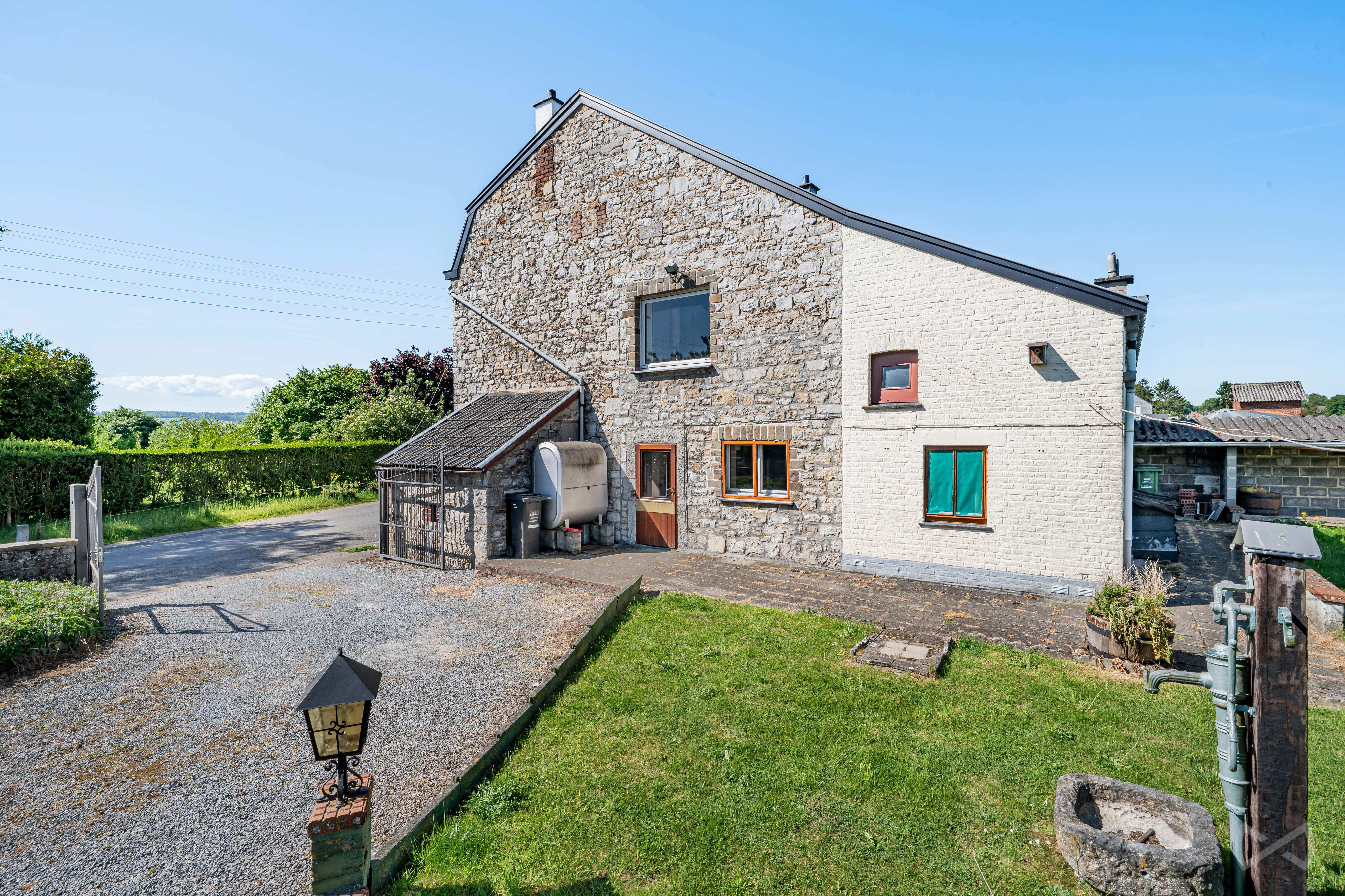 Photo 2 sur 4 pour Villa de quatre chambres à Aywaille