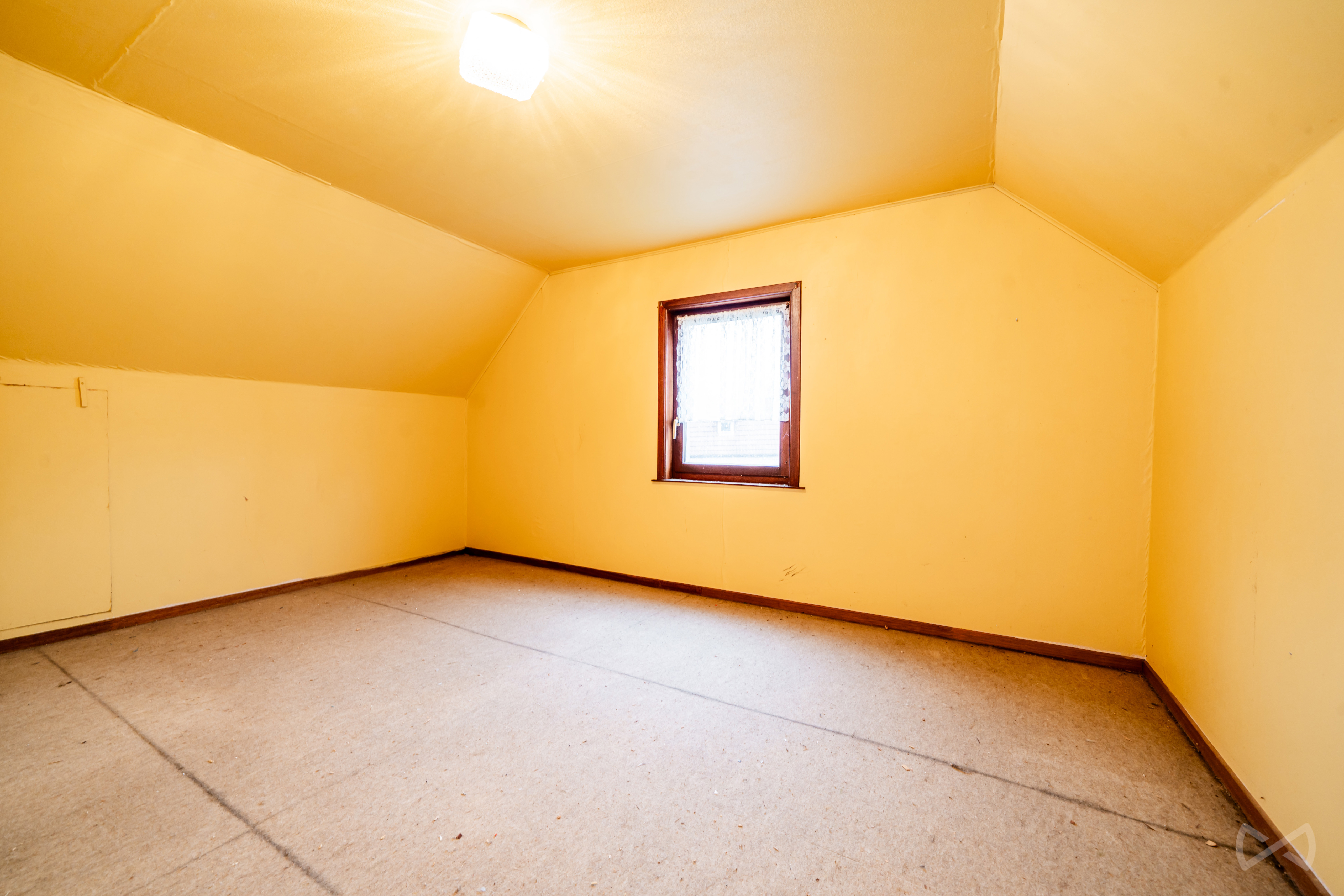 Picture 1 of 4 for House with one bedroom in Anvaing