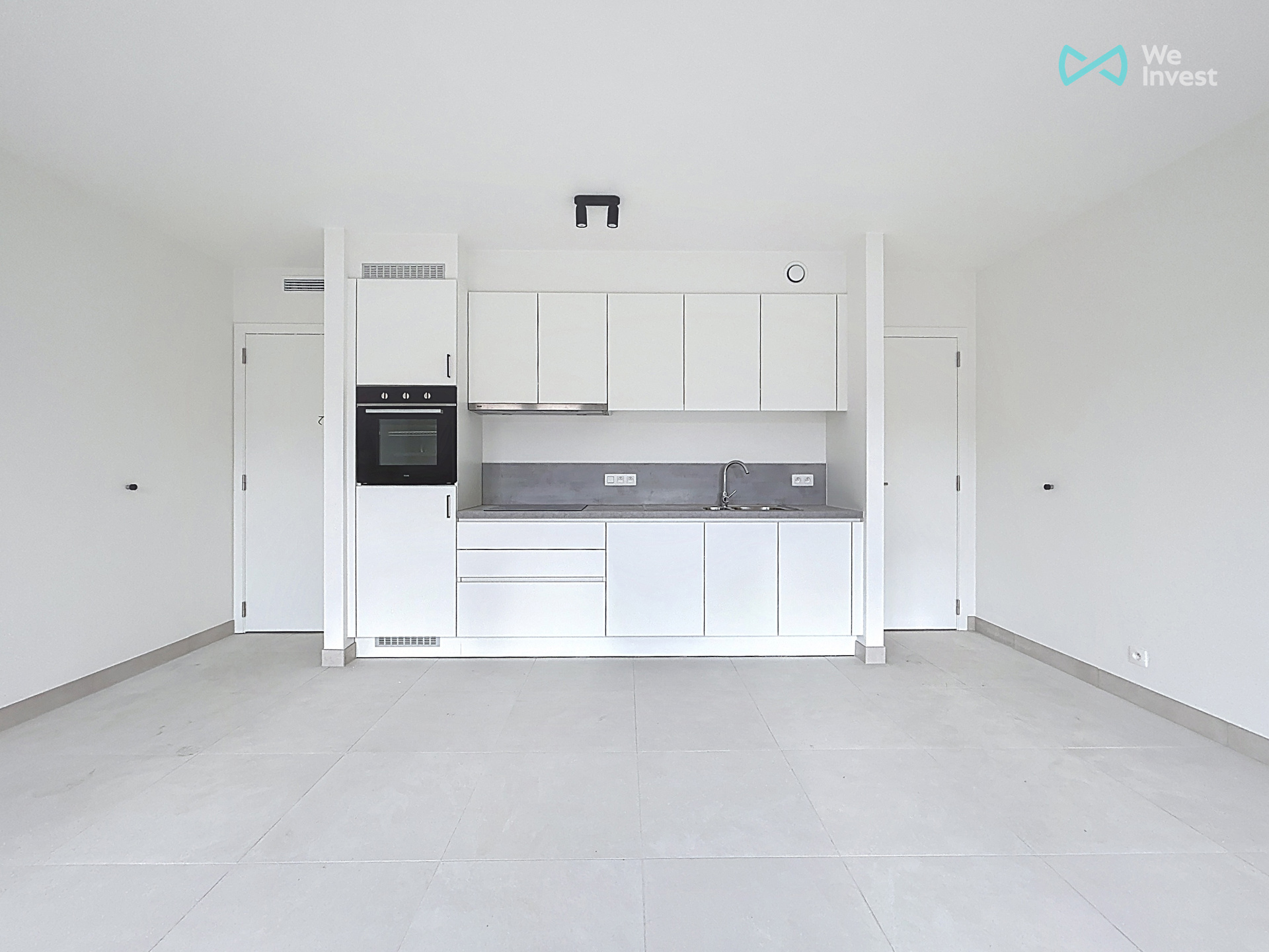 Picture 1 of 5 for Studio in Schaerbeek