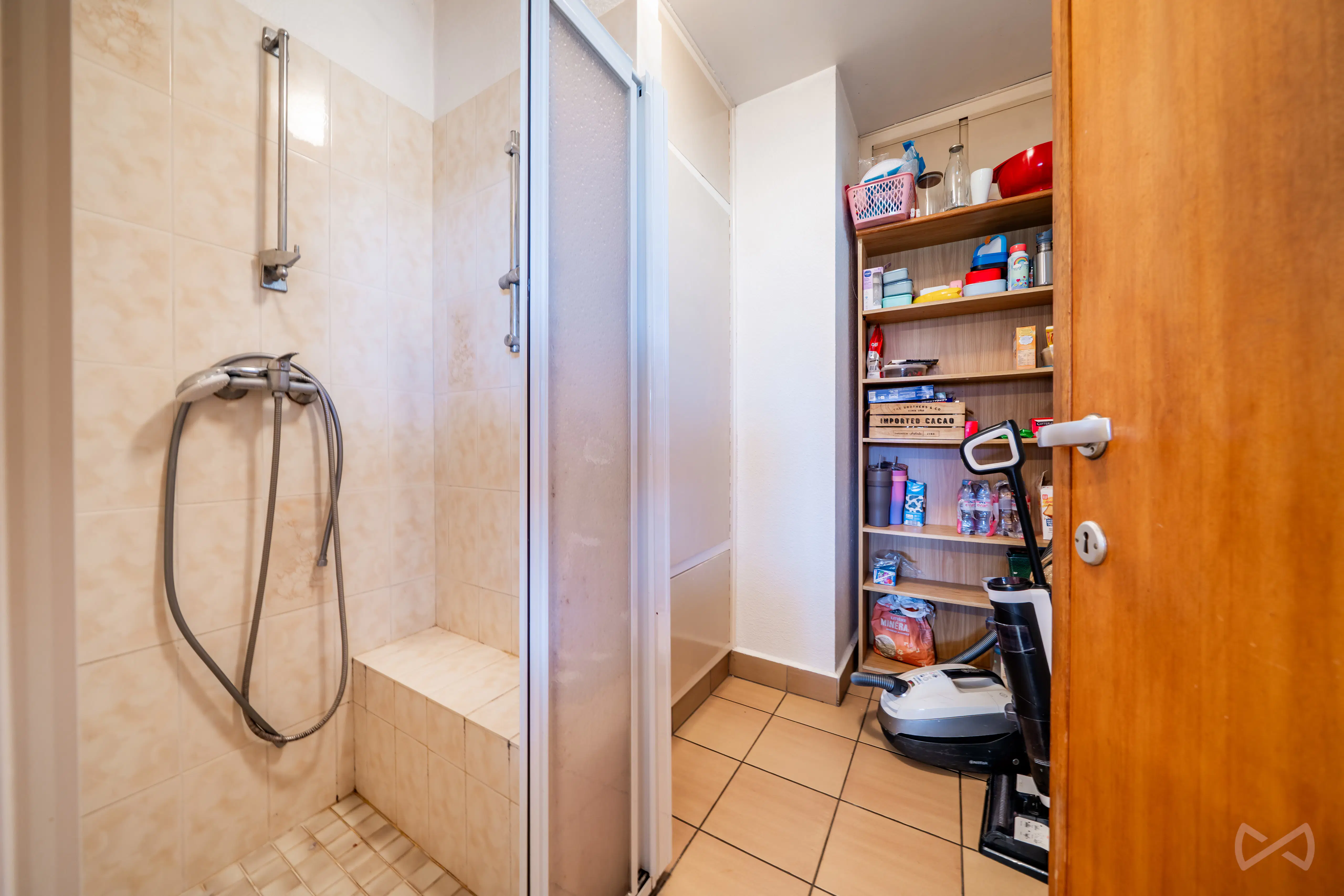 Photo 3 sur 4 pour Villa de trois chambres à Court-saint-Étienne