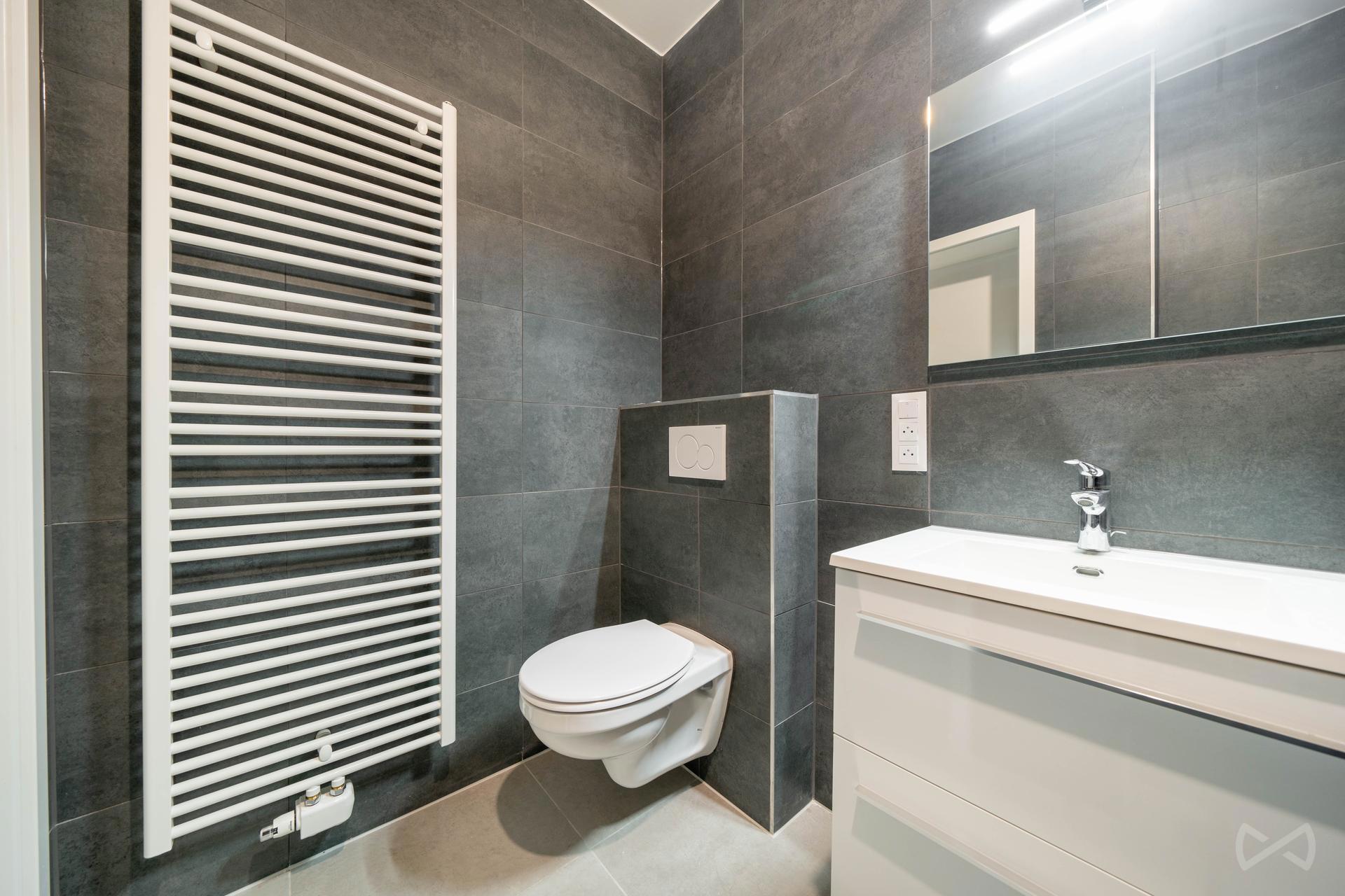 Picture 3 of 4 for Penthouse with three bedrooms in Liège