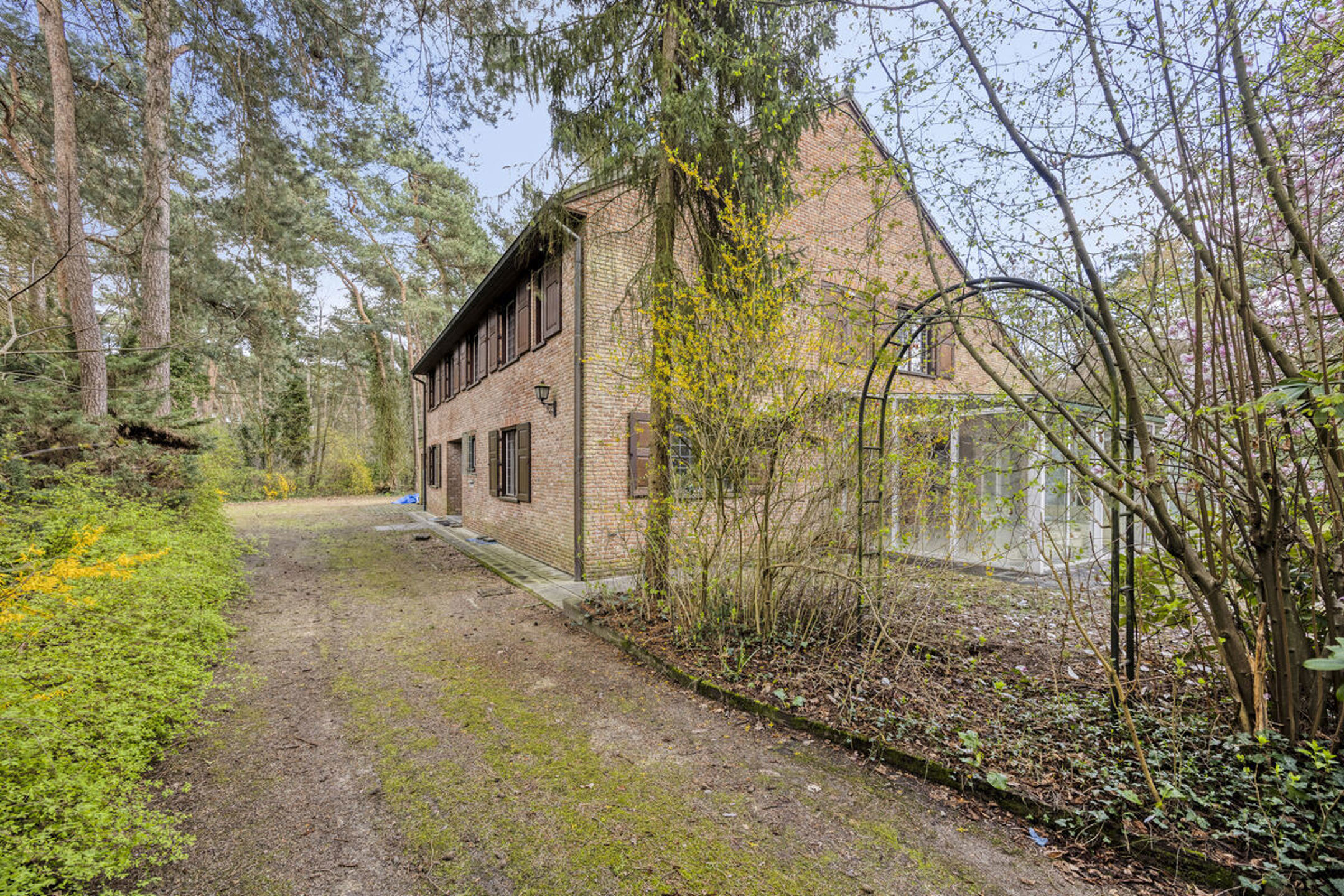 Foto 1 van 4 van Buitengewoon huis met vijf slaapkamers in Mol