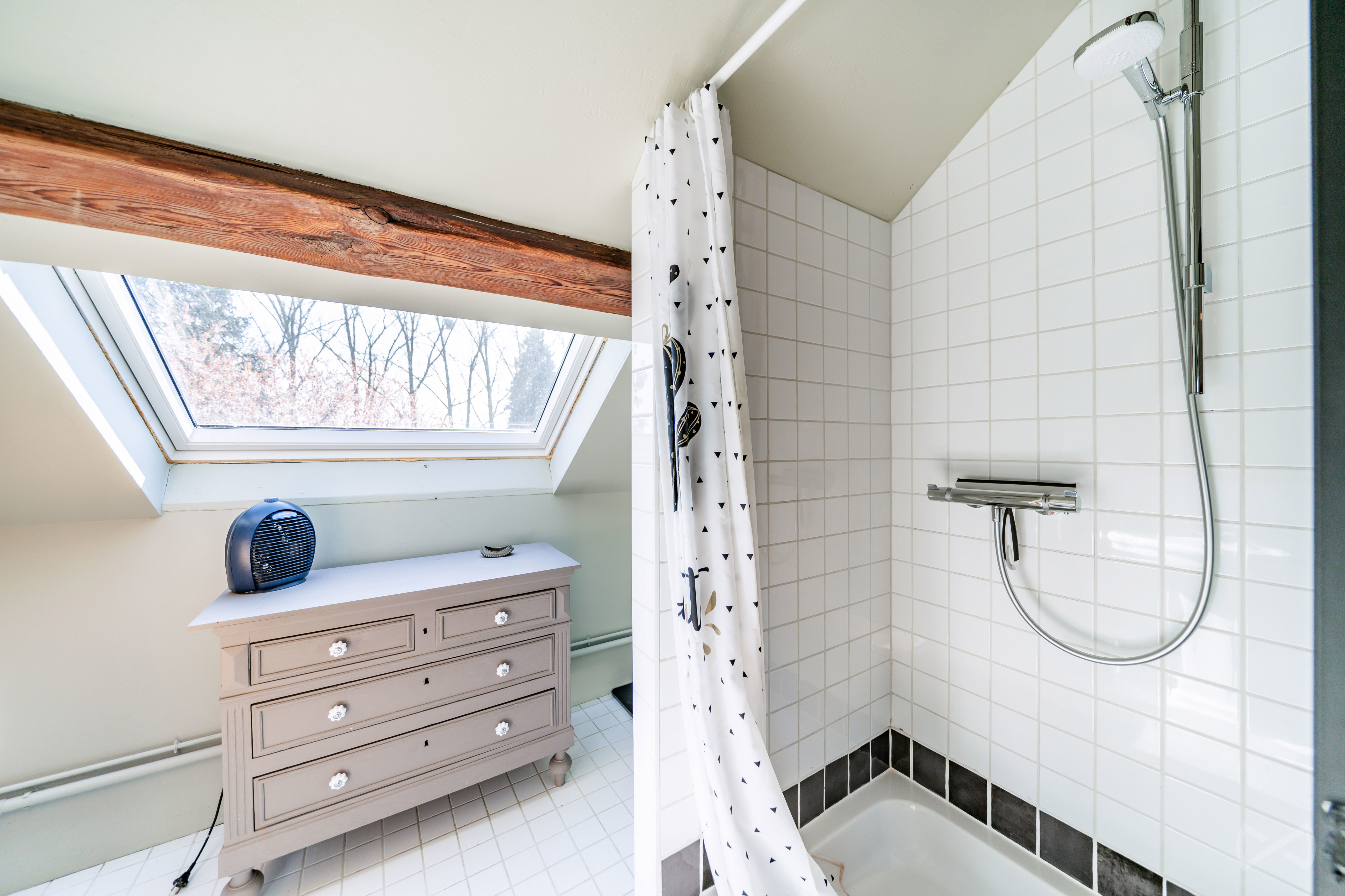 Photo 2 sur 4 pour Villa de sept chambres à Faimes