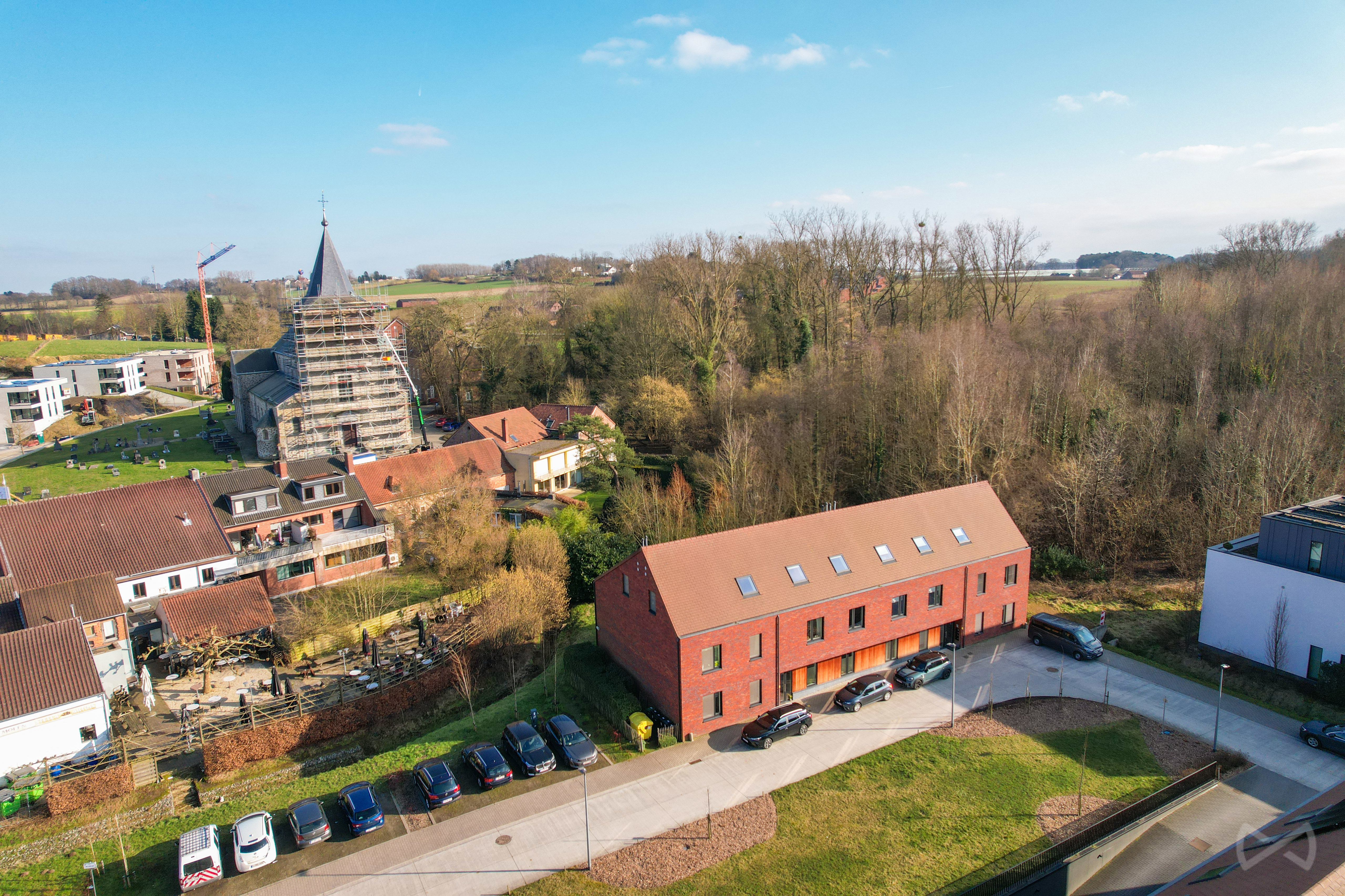 Photo 2 sur 3 pour Duplex de quatre chambres à Bierbeek