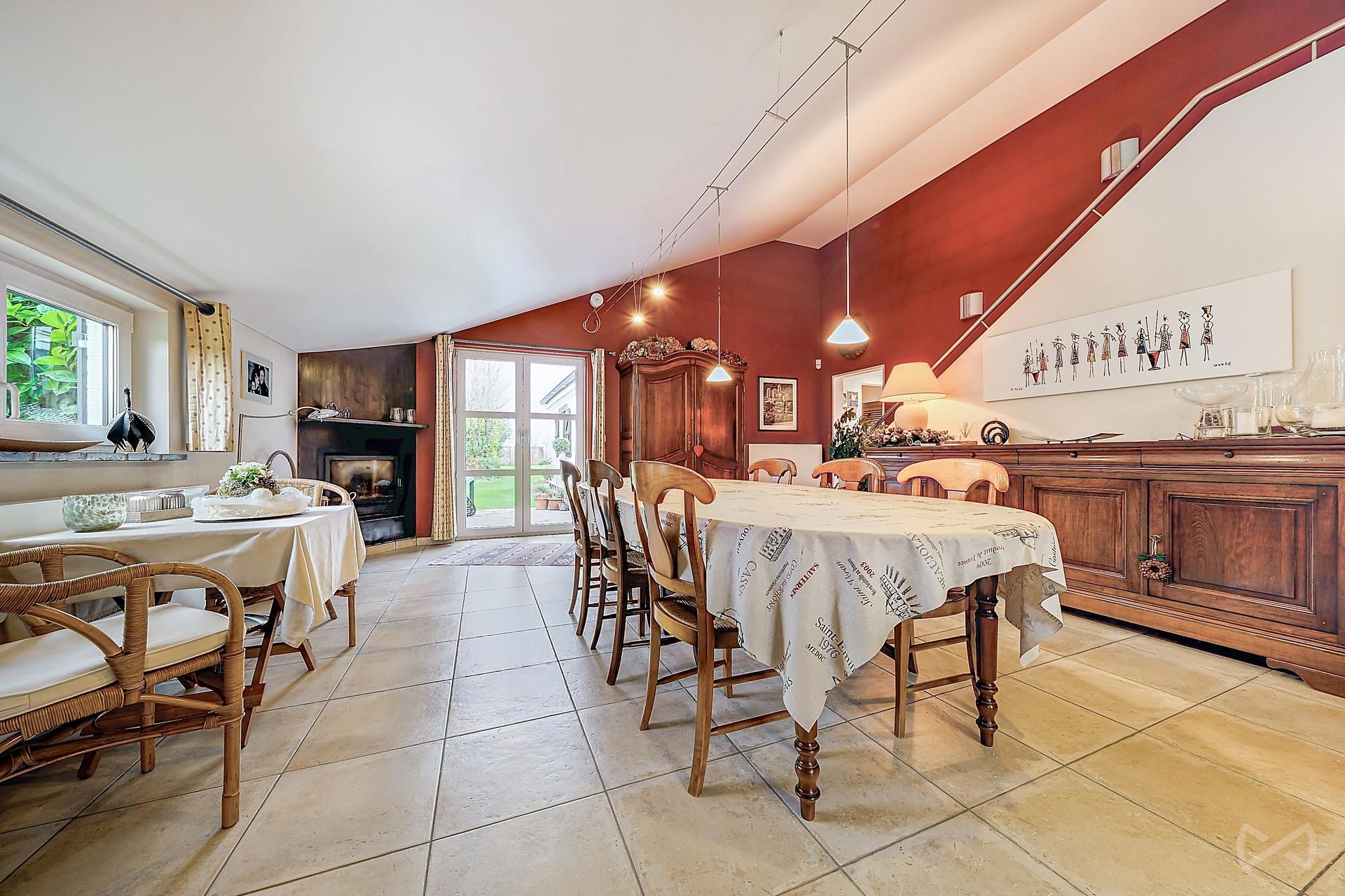 Picture 3 of 4 for House with five bedrooms in Ham-sur-heure-nalinnes