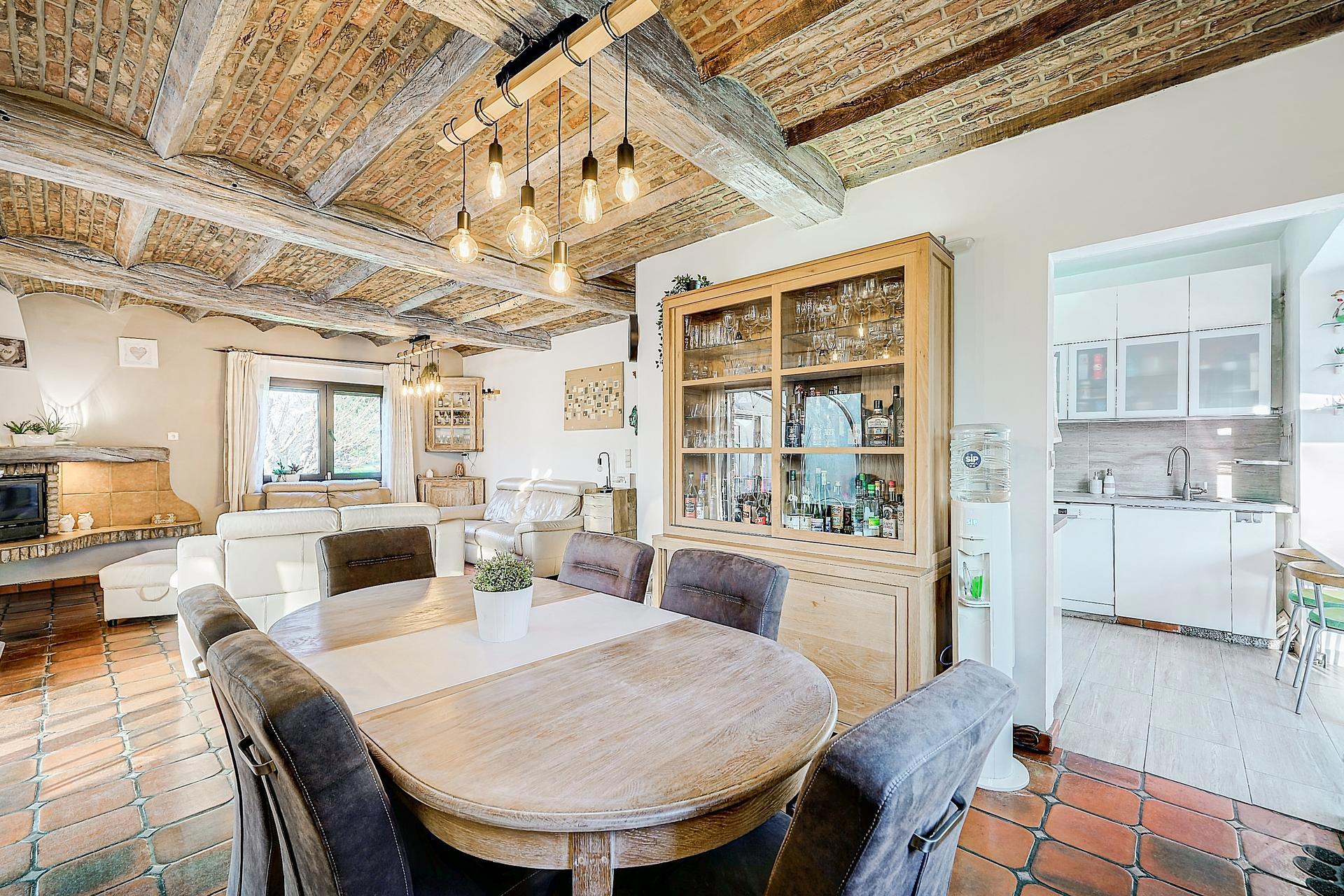 Picture 1 of 4 for House with five bedrooms in Loverval