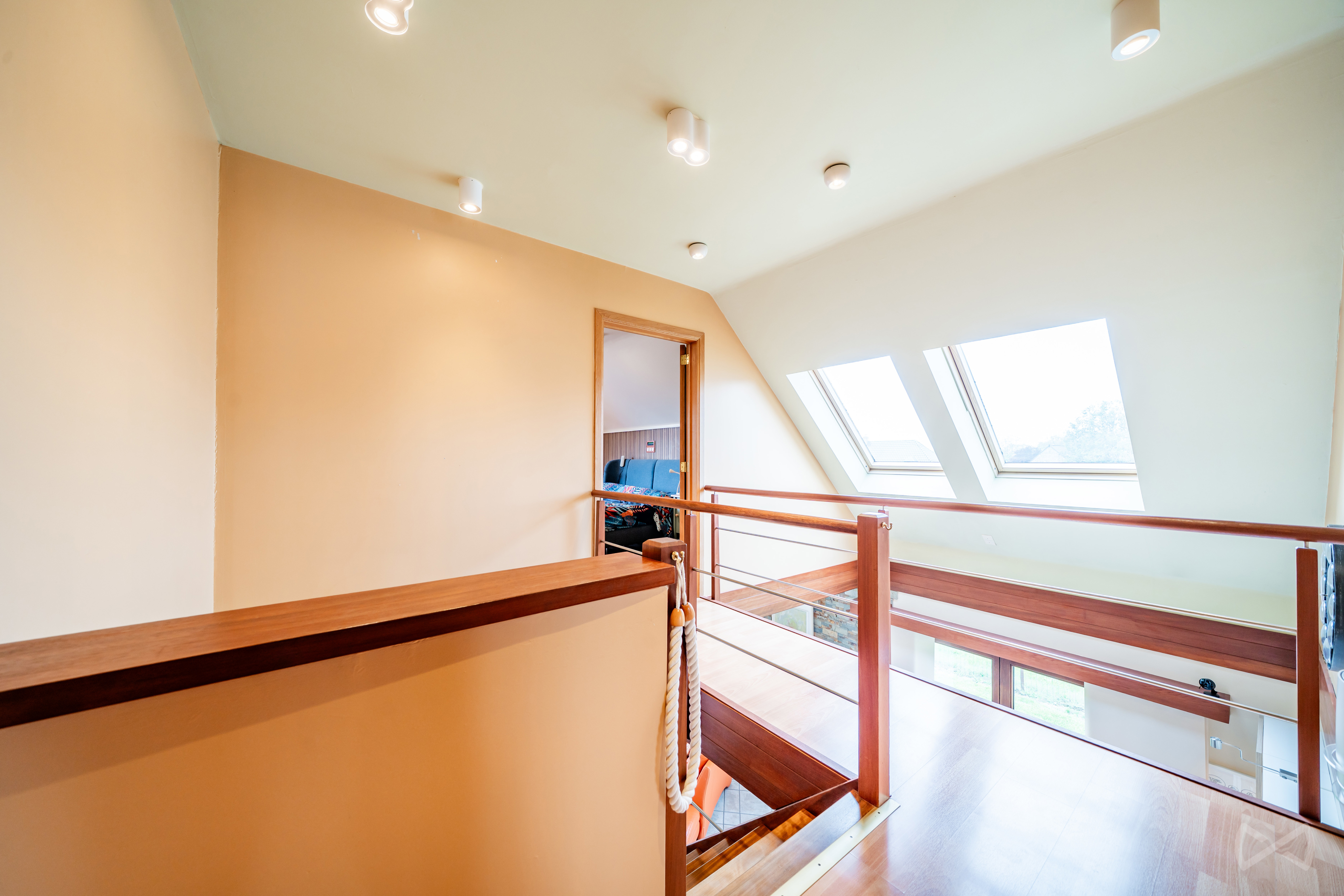 Picture 1 of 4 for Villa with four bedrooms in Sars-la-bruyère
