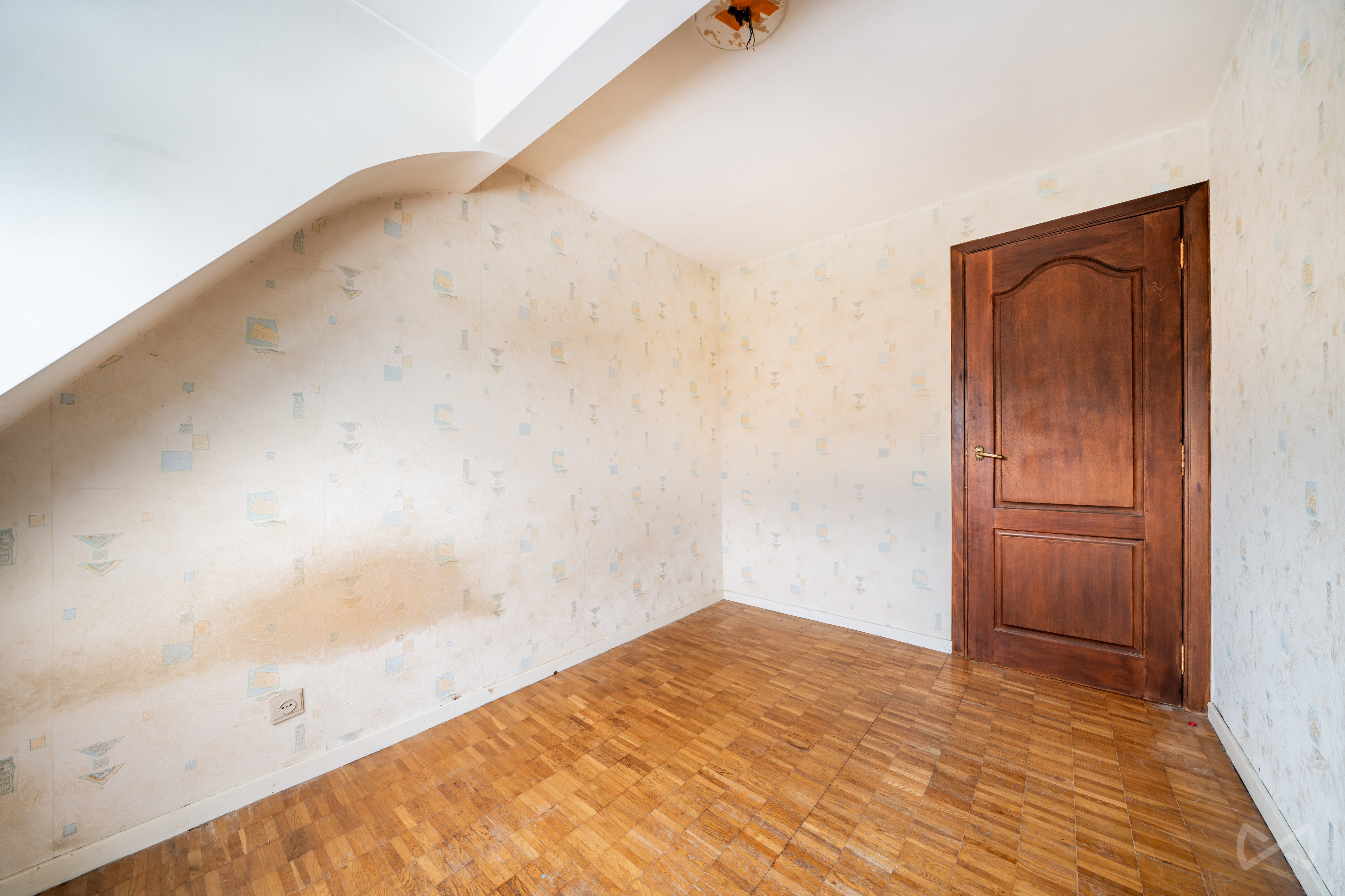 Picture 1 of 4 for Villa with three bedrooms in Hennuyères