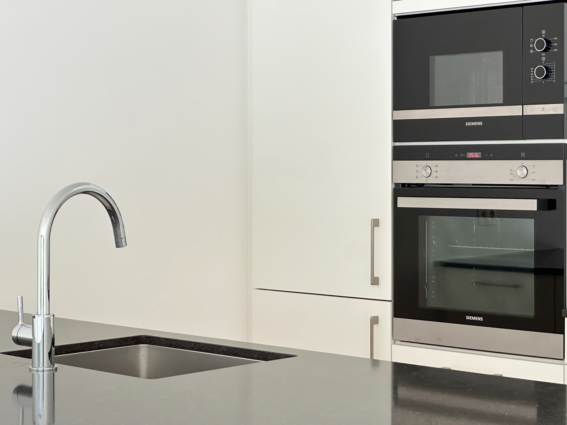 Photo 2 sur 4 pour Rez-de-chaussée de trois chambres à Ukkel