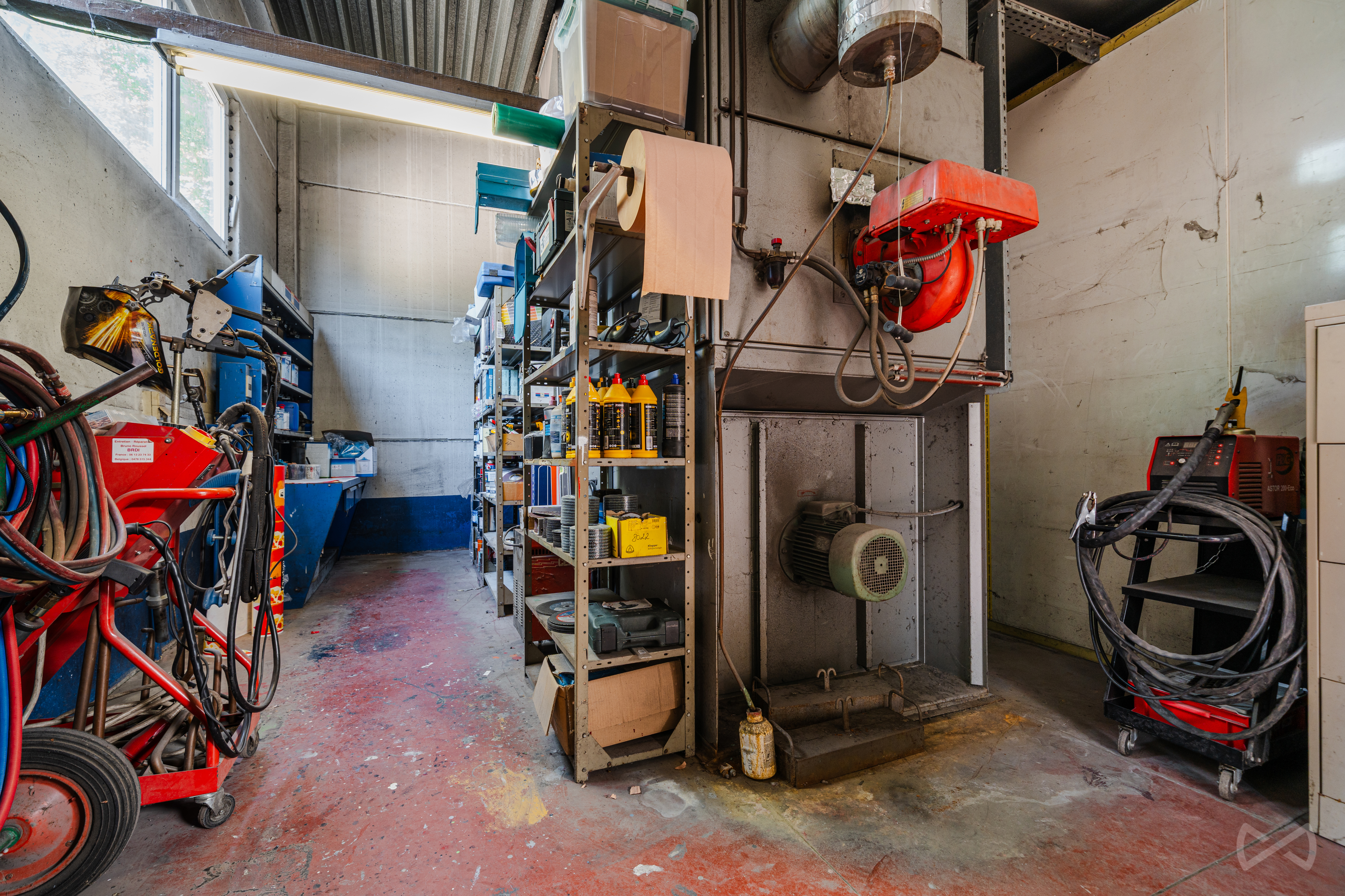 Picture 2 of 4 for Office and warehouse in Soignies Casteau
