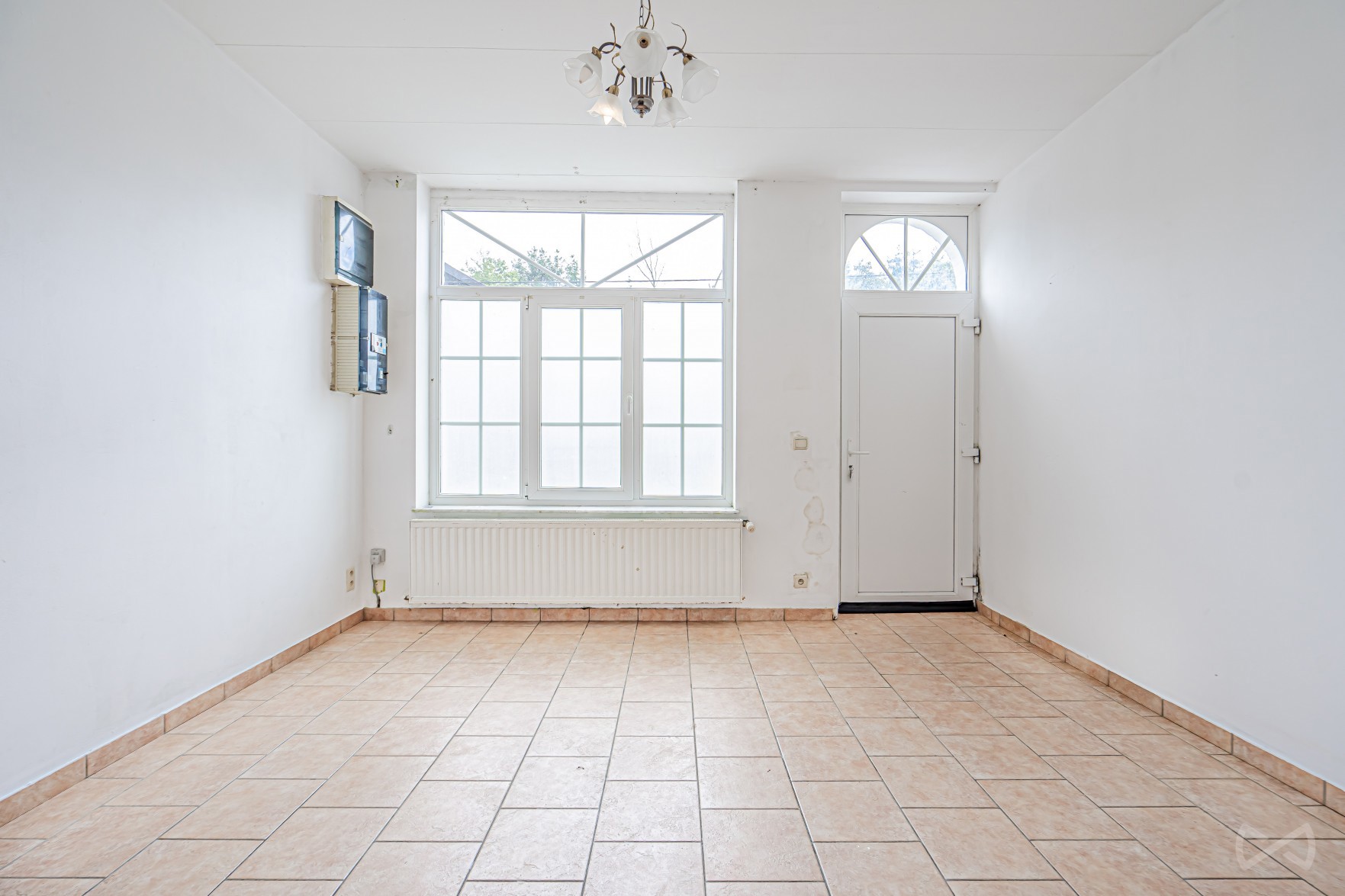 Picture 1 of 4 for House with two bedrooms in Bourlers