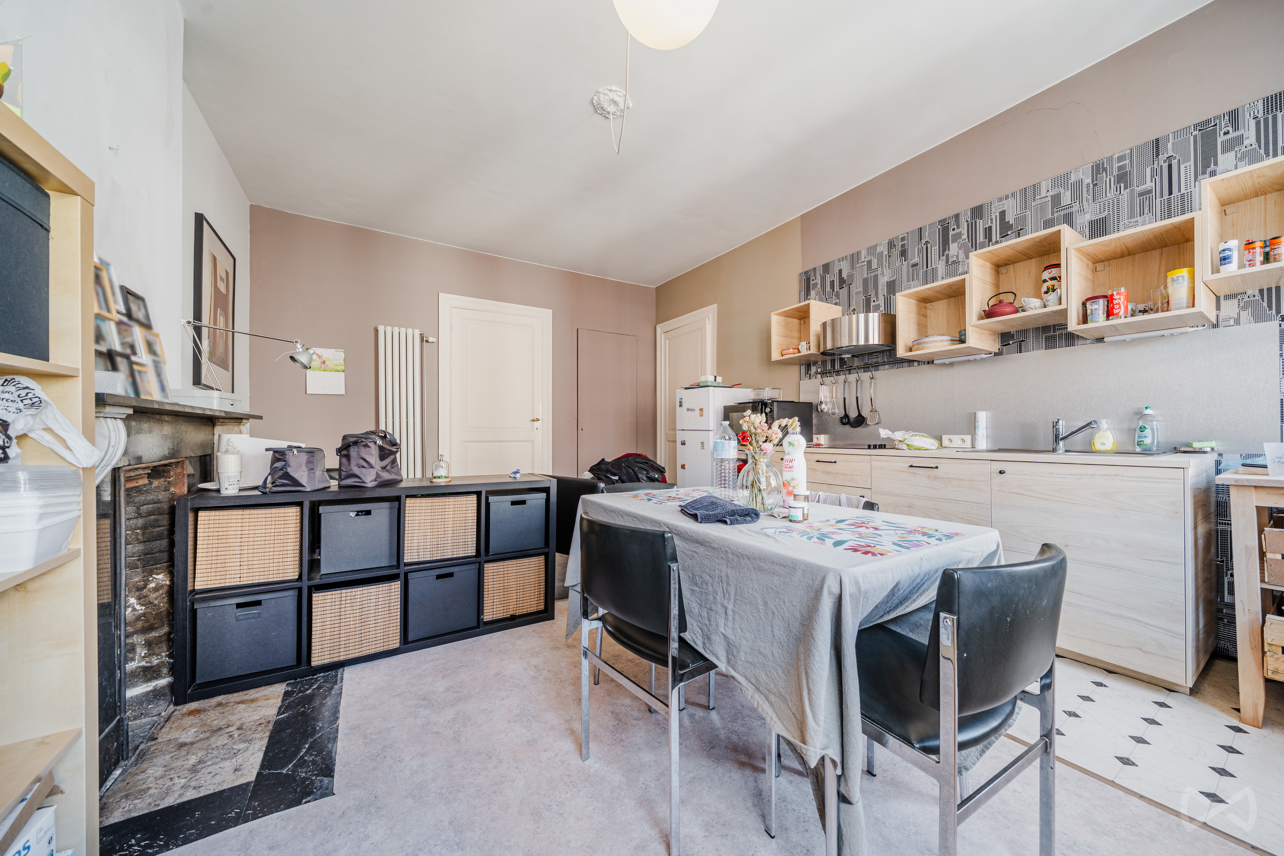 Photo 4 sur 4 pour Maison de maître de six chambres à Liège