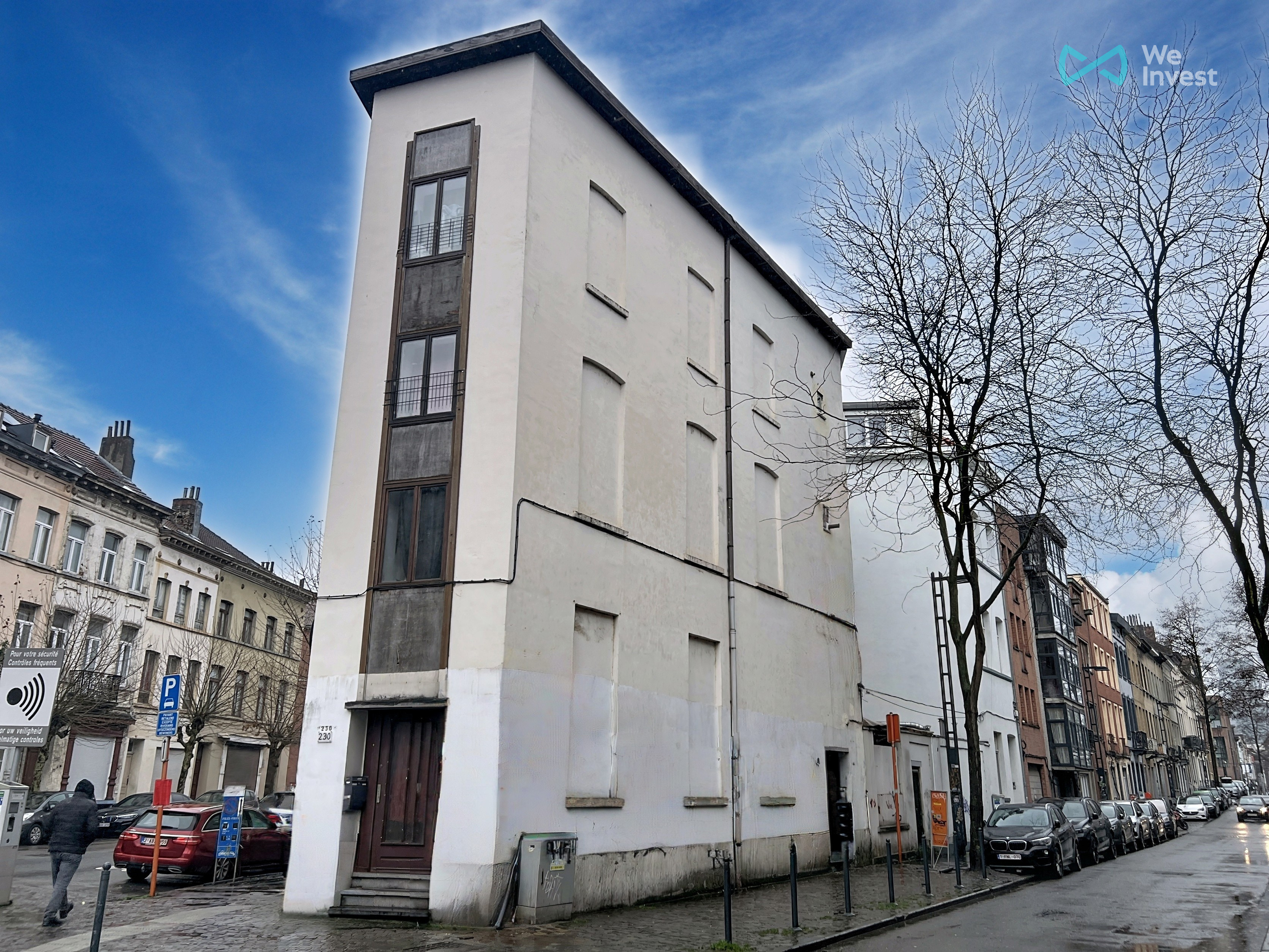 Photo 1 sur 2 pour Immeuble à appartements de huit chambres à Schaerbeek