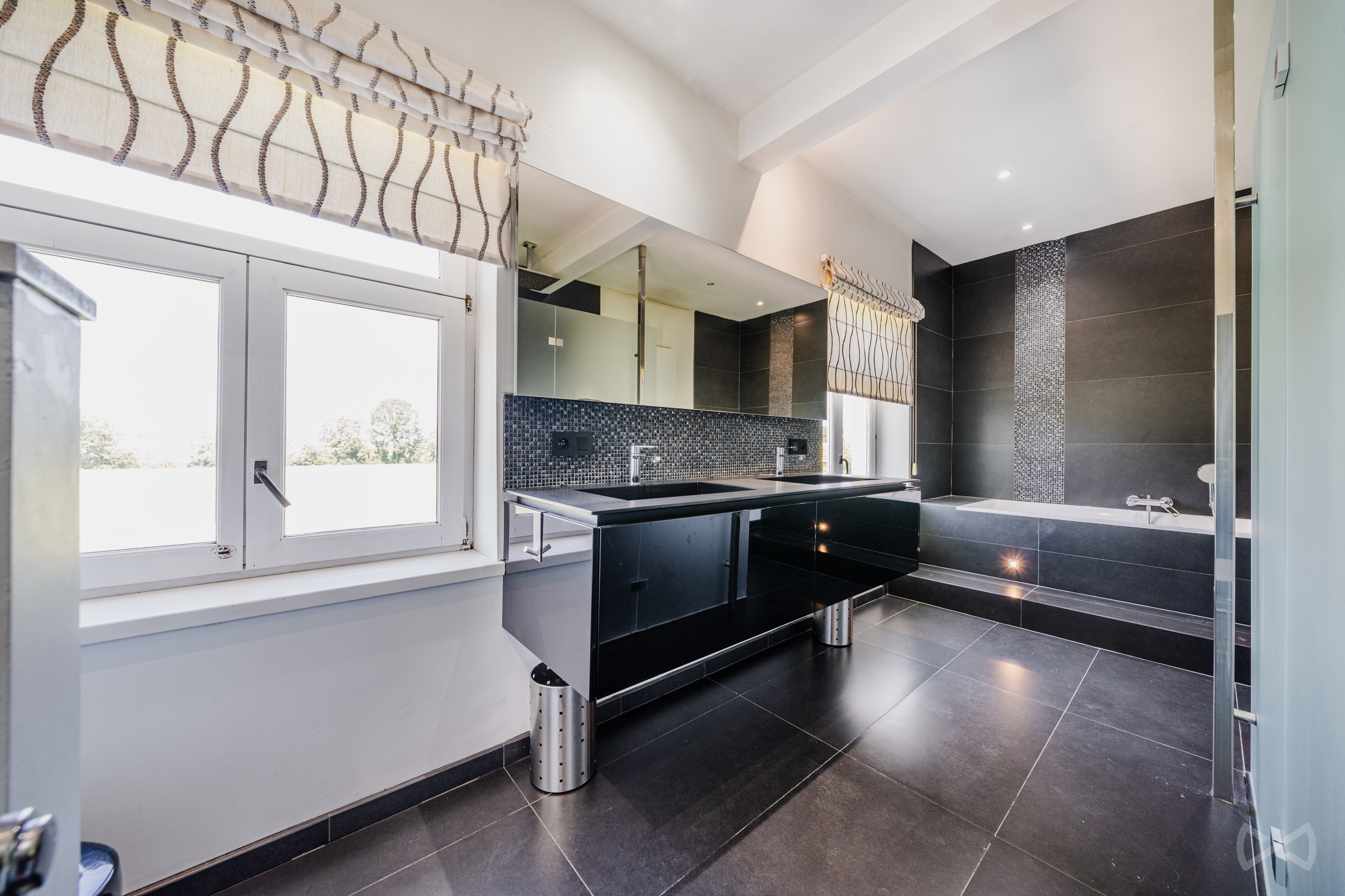 Picture 1 of 4 for Exceptional house with six bedrooms in Jodoigne Mélin
