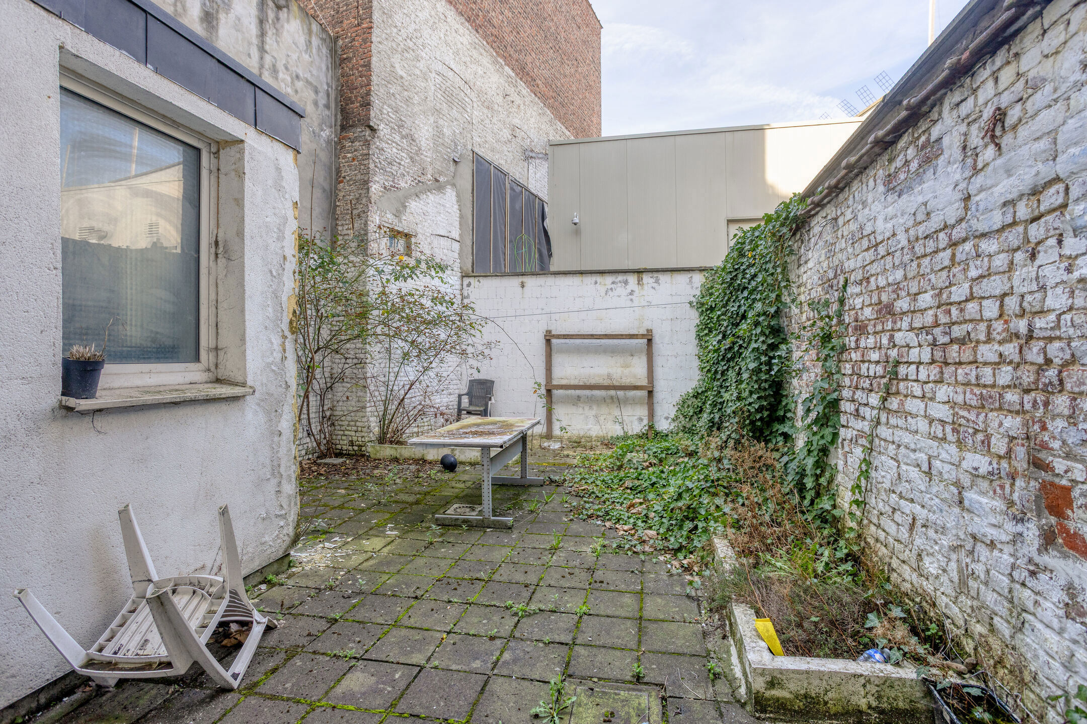 Picture 2 of 4 for Apartment block with four bedrooms in Anderlecht