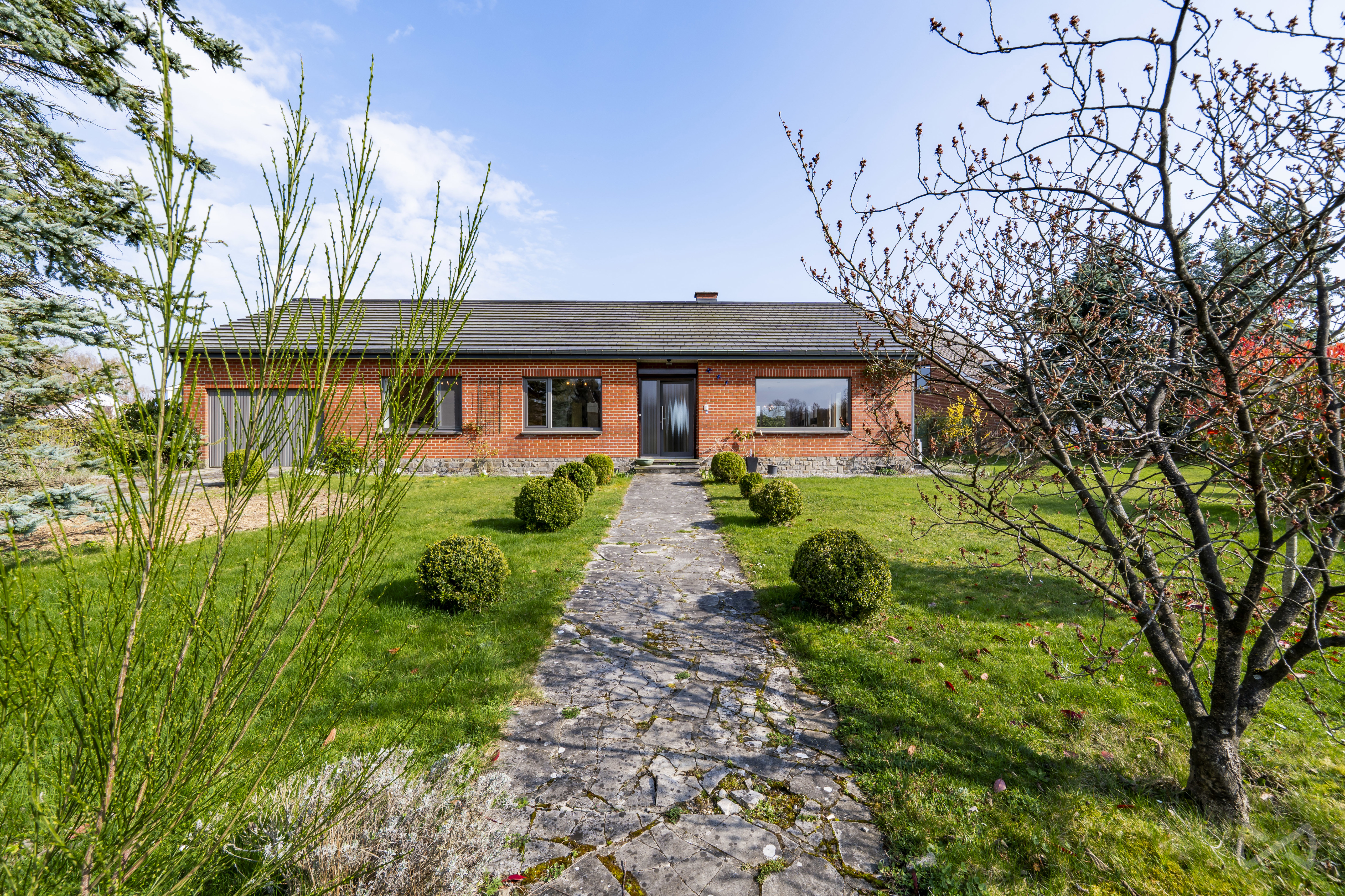 Picture 2 of 3 for Villa with three bedrooms in Gerpinnes