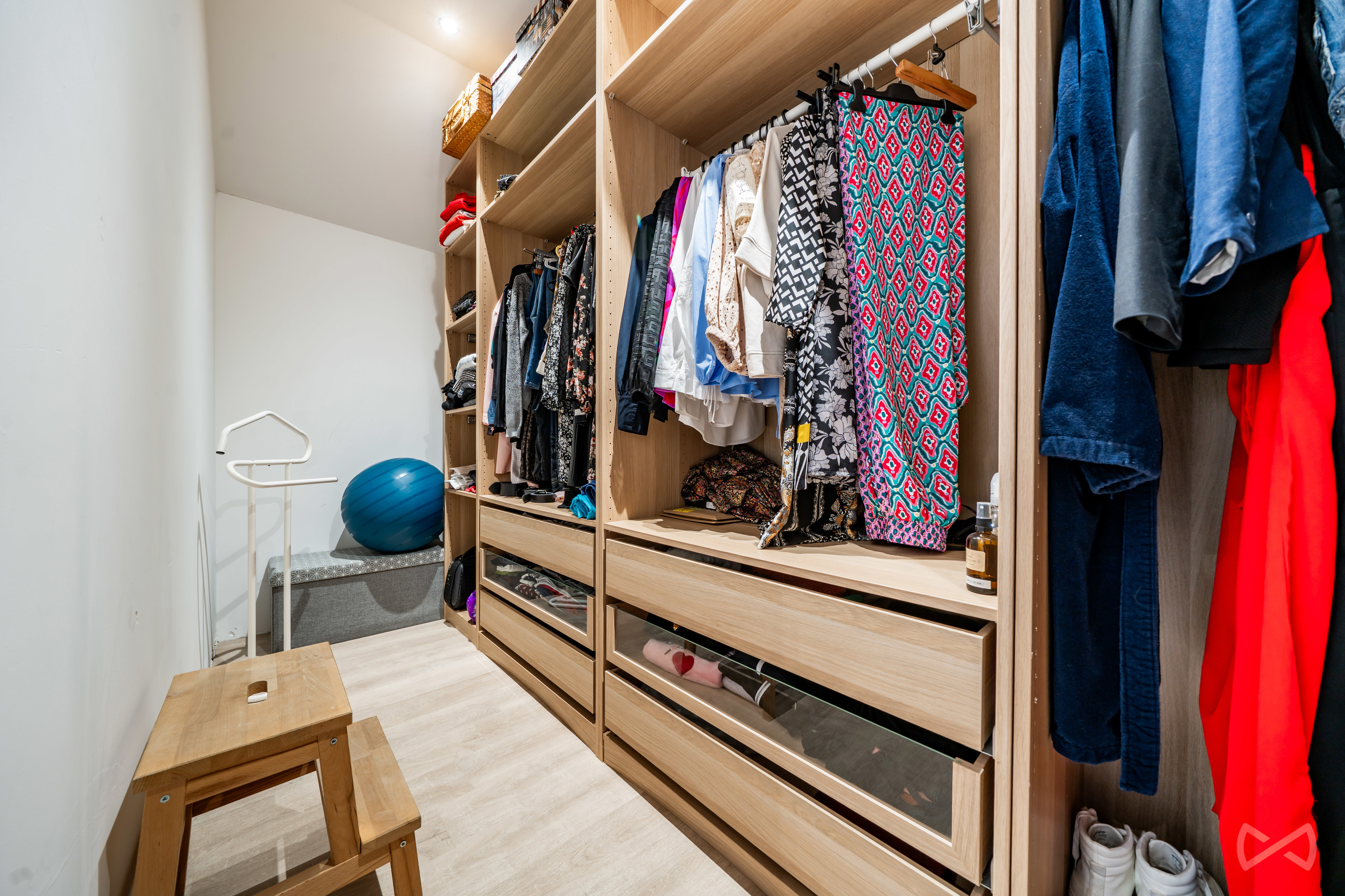 Picture 2 of 4 for Villa with four bedrooms in Bienne-lez-happart