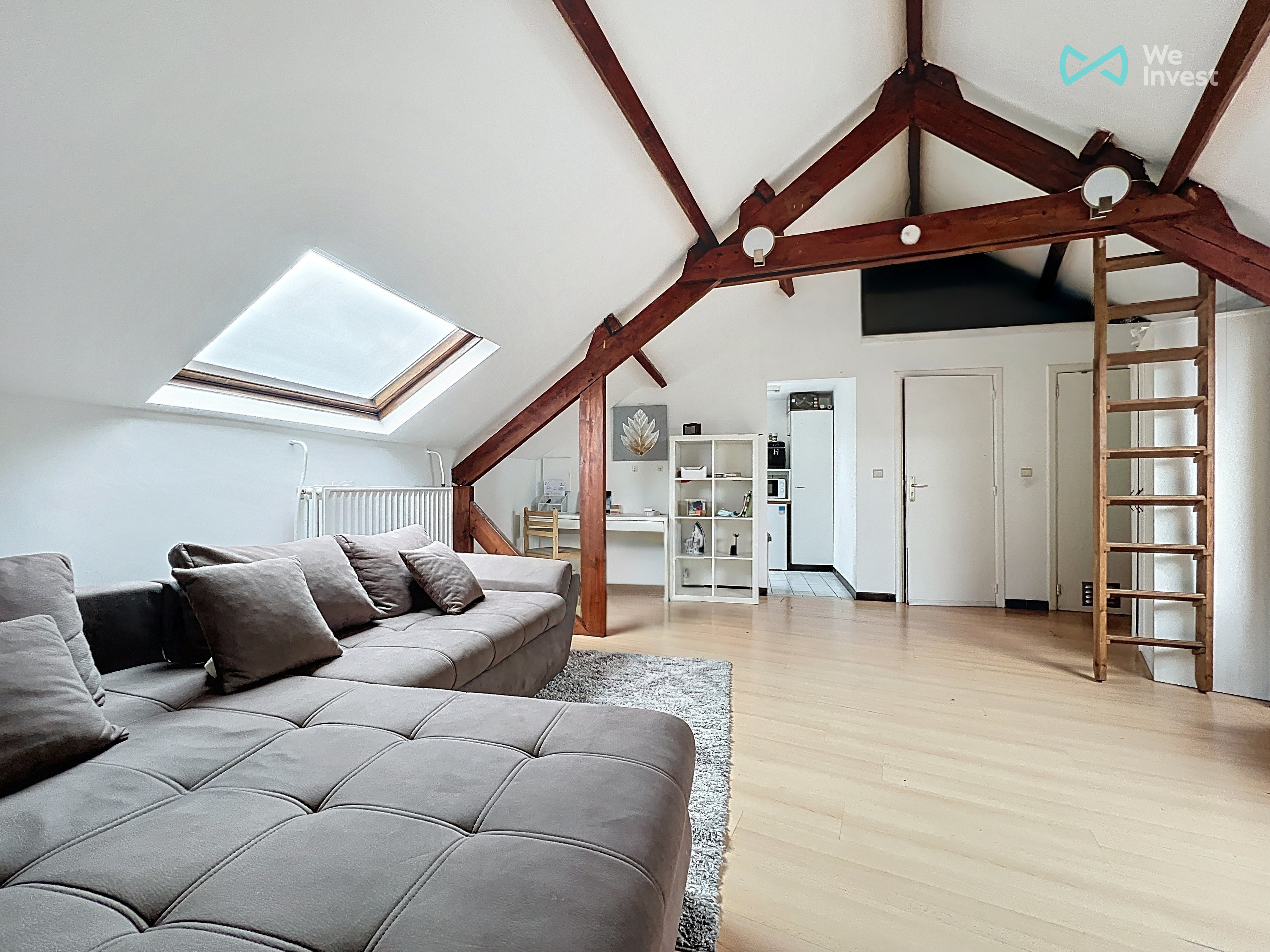 Photo 2 sur 3 pour Immeuble à appartements de huit chambres à Schaerbeek