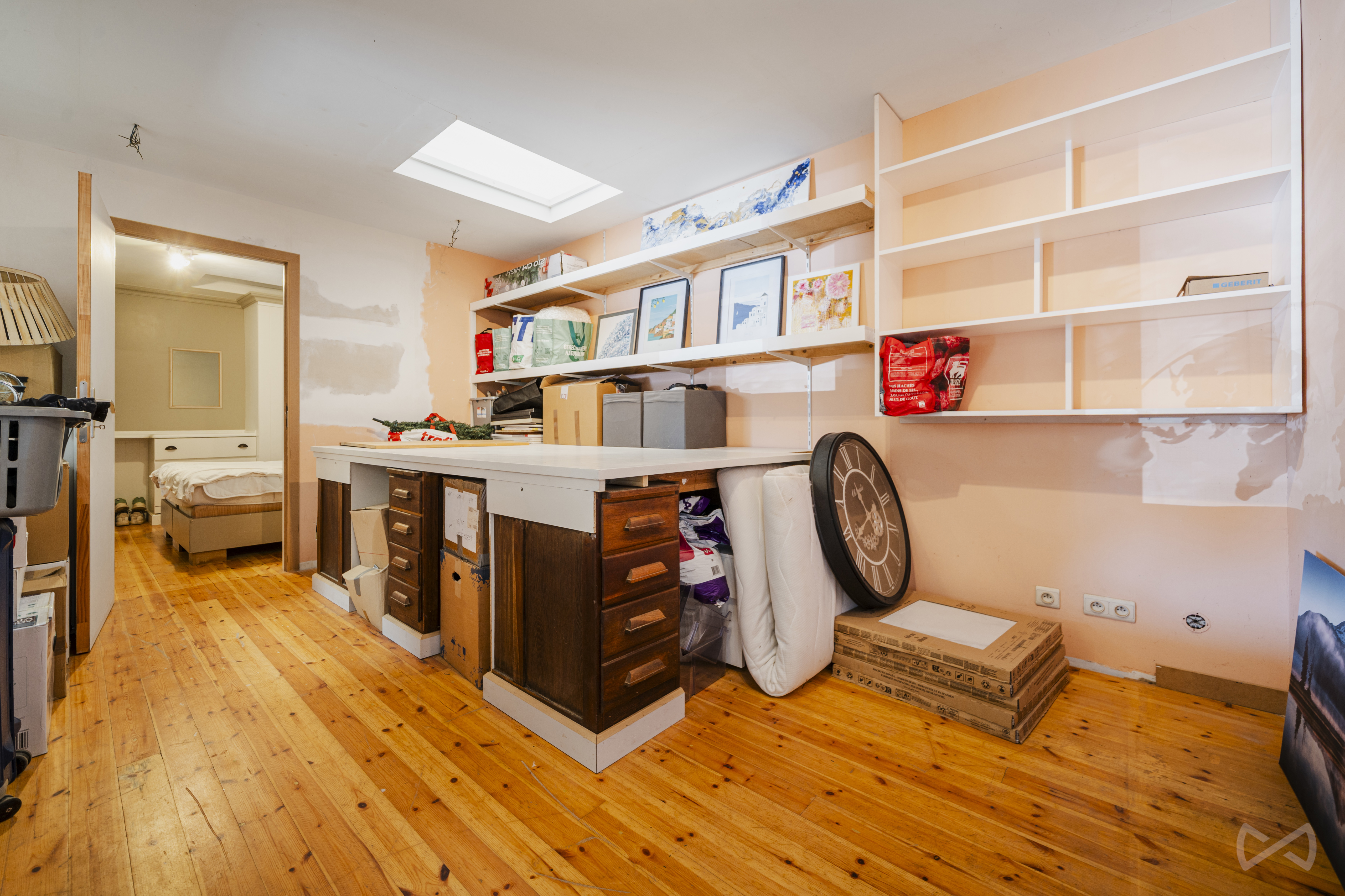 Picture 3 of 4 for Multi-purpose building with four bedrooms in Villers-la-ville
