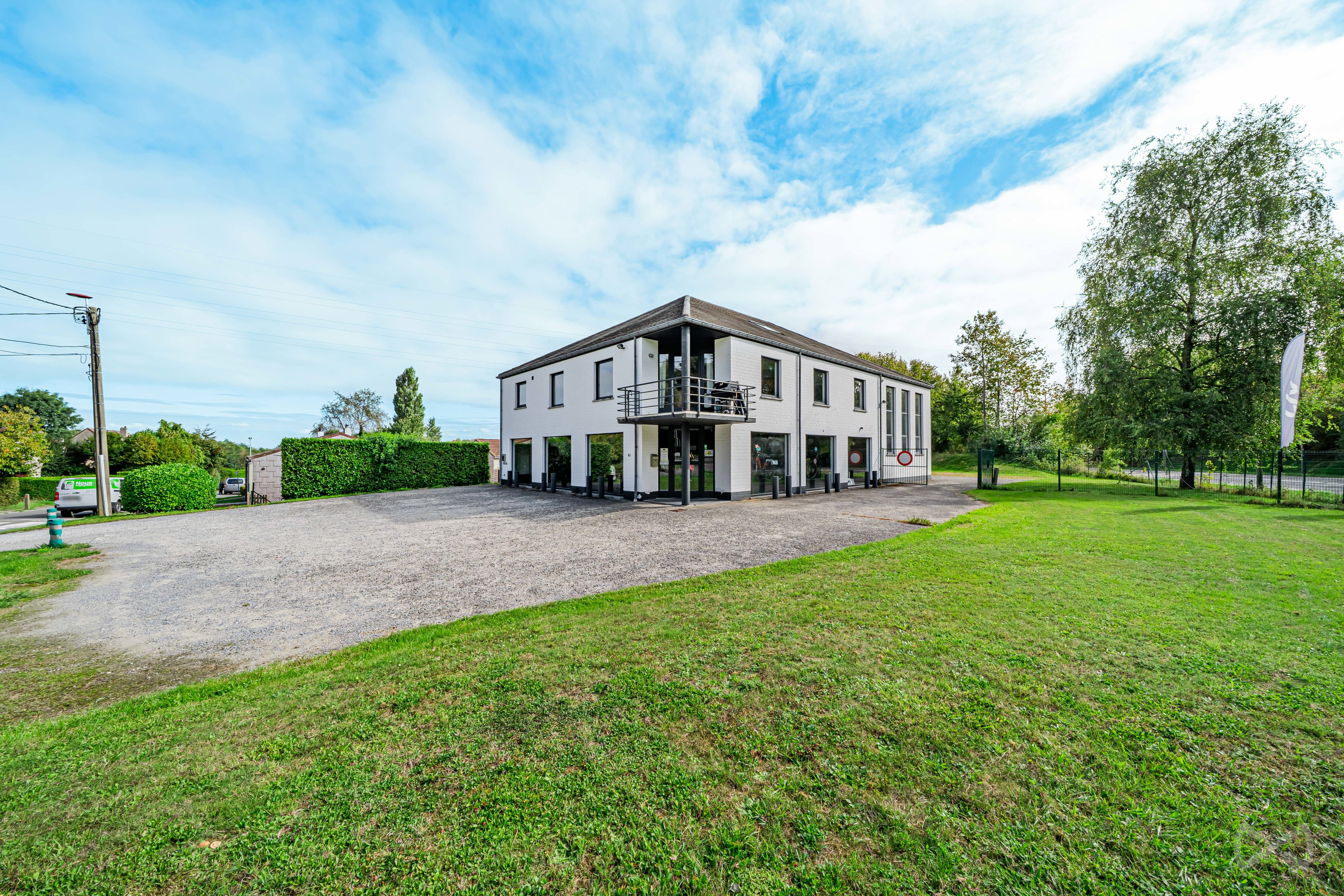 Picture 3 of 4 for Multi-purpose building with three bedrooms in Ottignies-Louvain-la-Neuve Ottignies