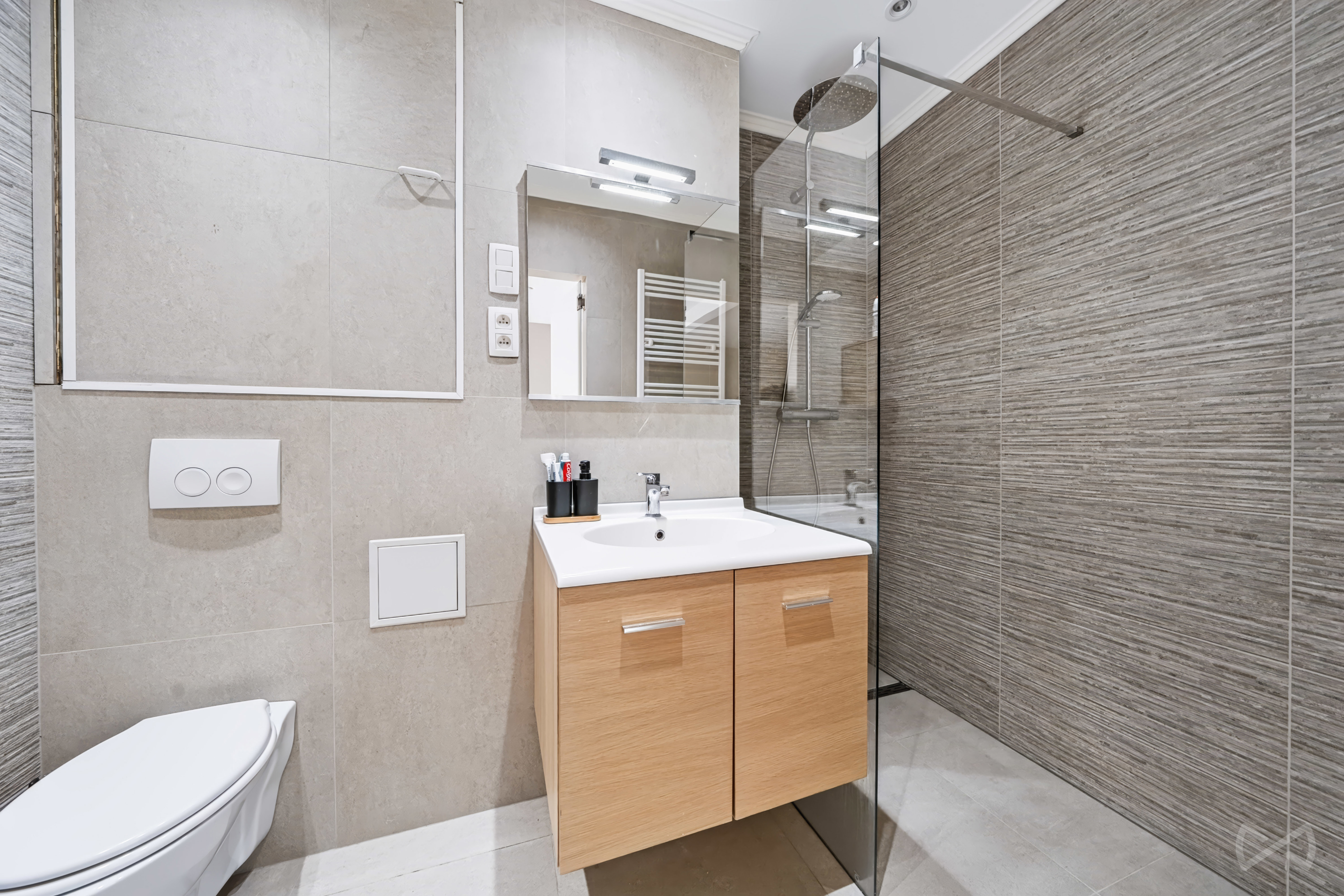 Foto 4 van 4 van Appartement met één slaapkamer in Molenbeek-saint-jean