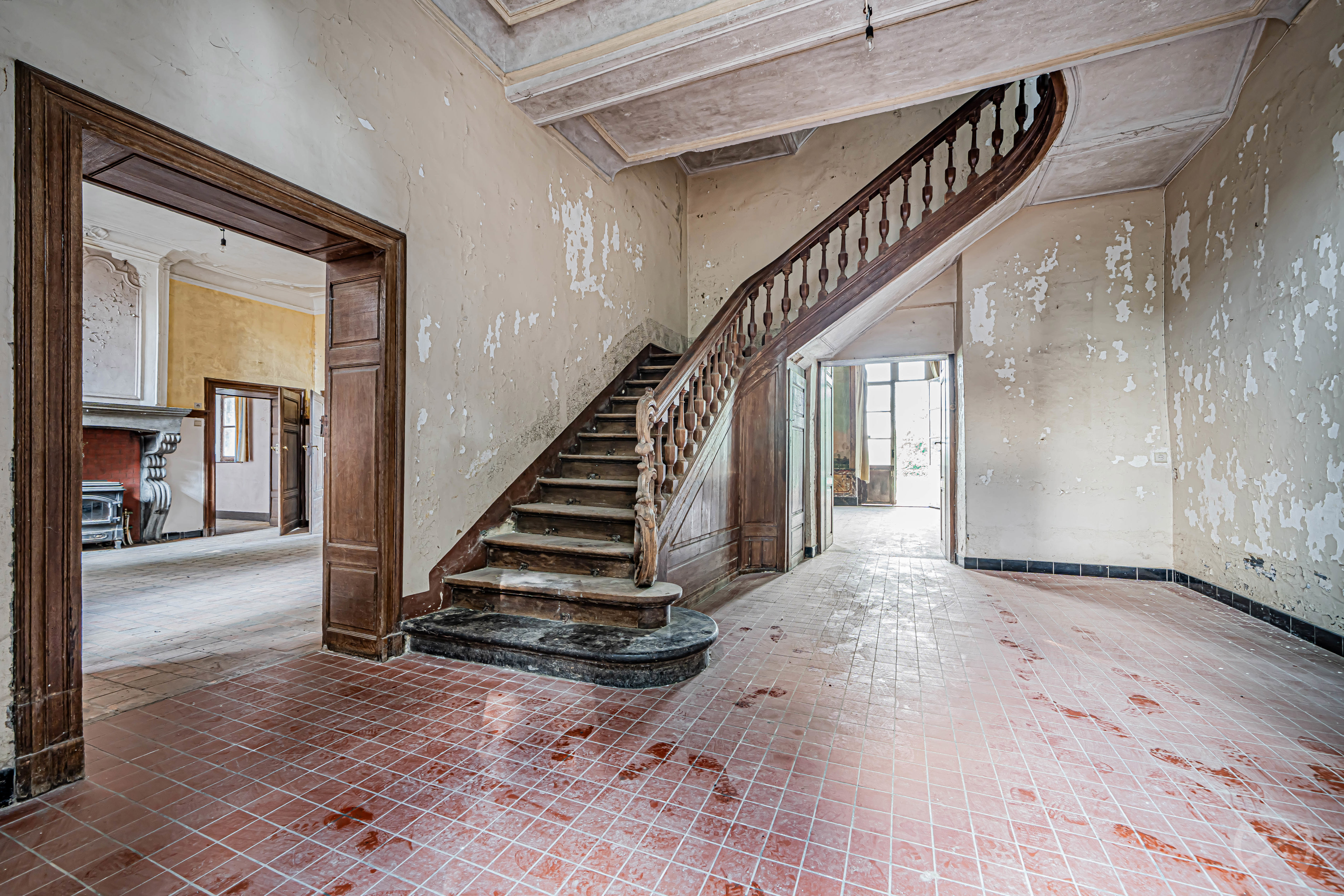 Picture 4 of 4 for Castle with ten bedrooms in Vellereille-le-sec