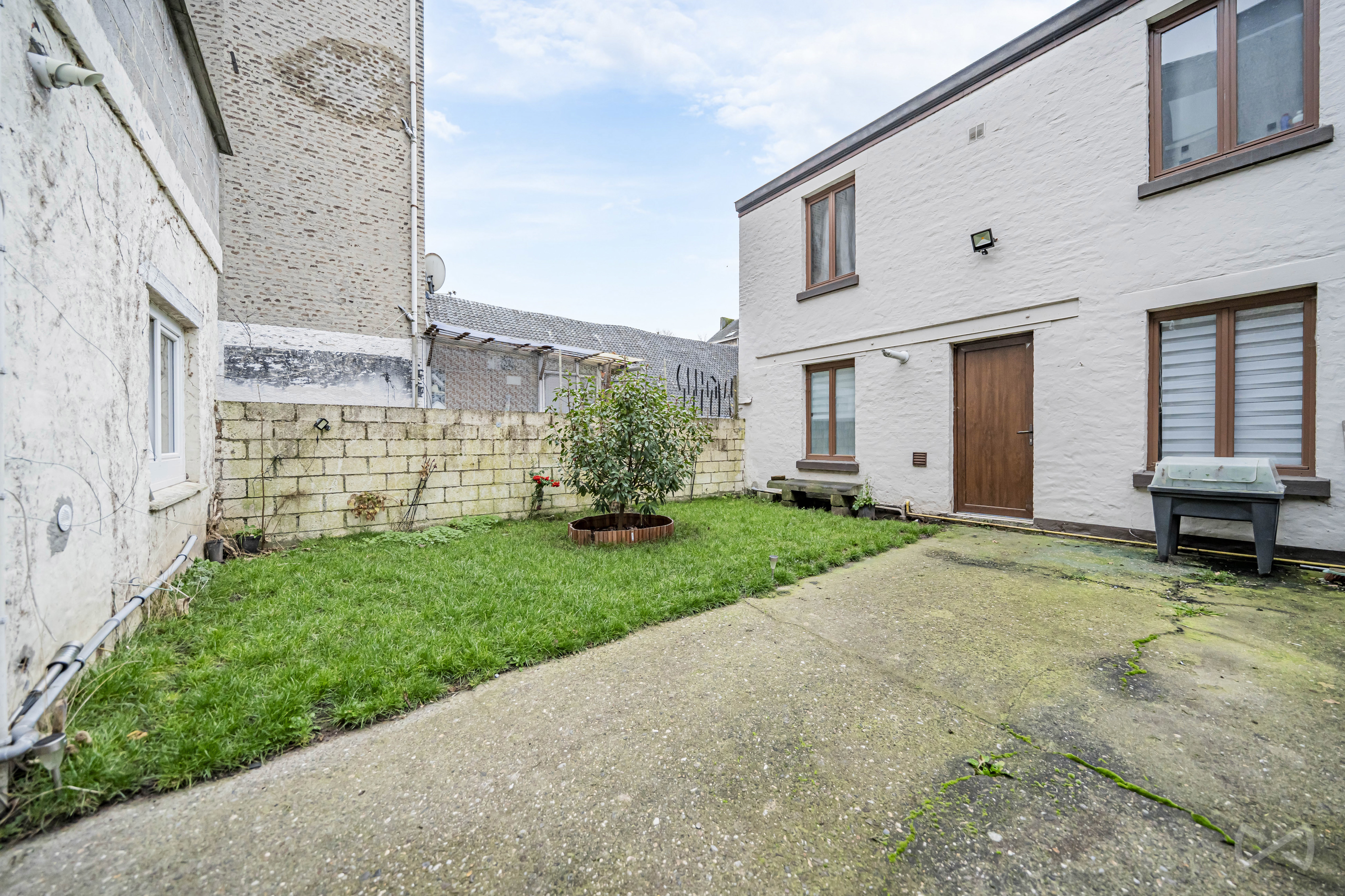 Picture 2 of 4 for House with ten bedrooms in Ensival