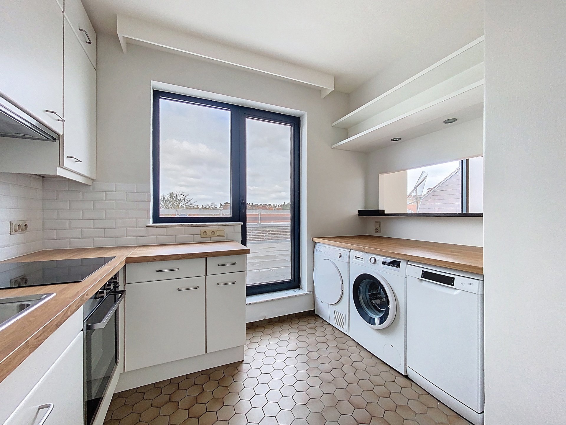 Picture 1 of 2 for Penthouse with two bedrooms in Forest